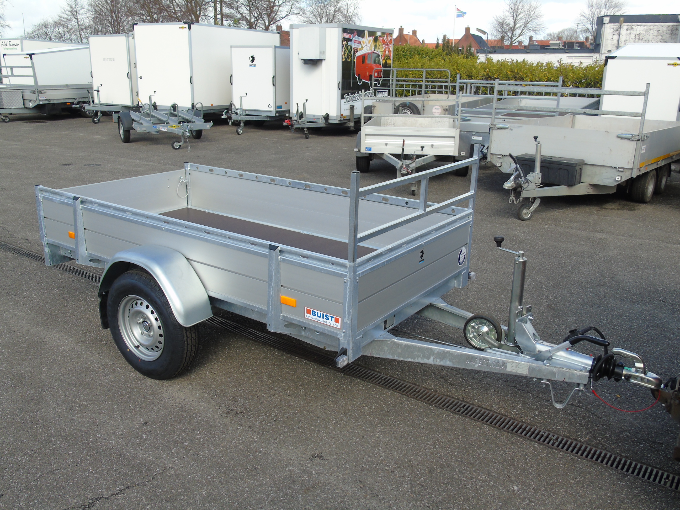 Voorraad aanhangwagen Hapert Azure L-1 Aluminium 250 x 130 cm 1350 kg enkelasser bakwagen