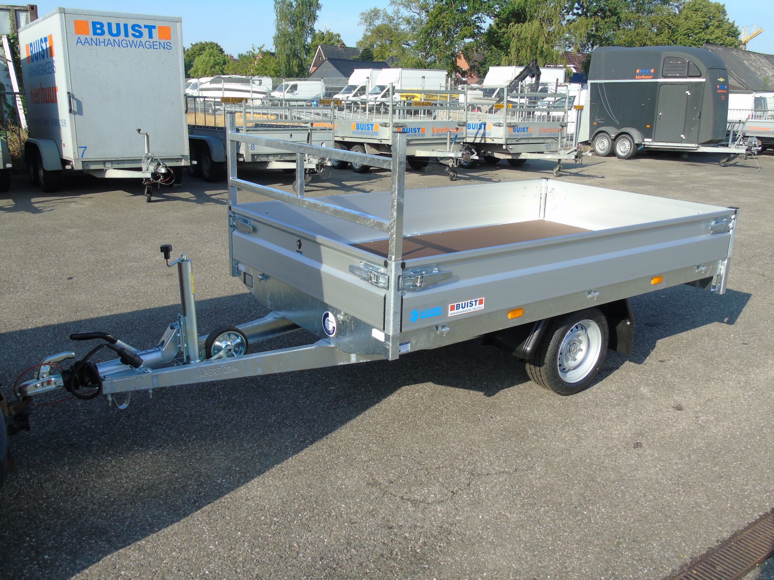 Voorraad aanhangwagen Hapert Azure H-1 260 x 150 cm Enkelasser plateauwagen