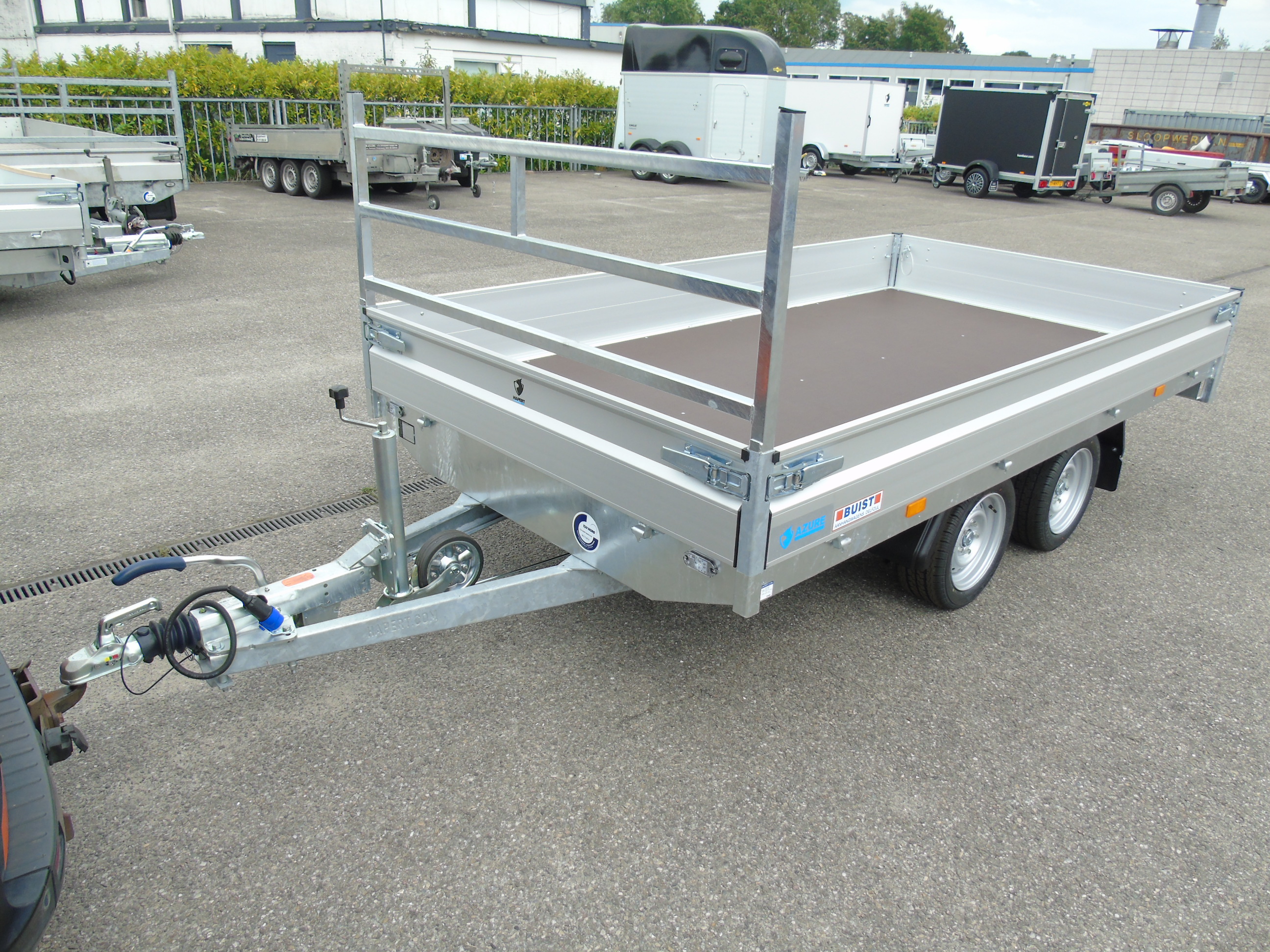 Voorraad aanhangwagen Hapert Azure H-2 335 x 180 cm 2000 kg verlaagd