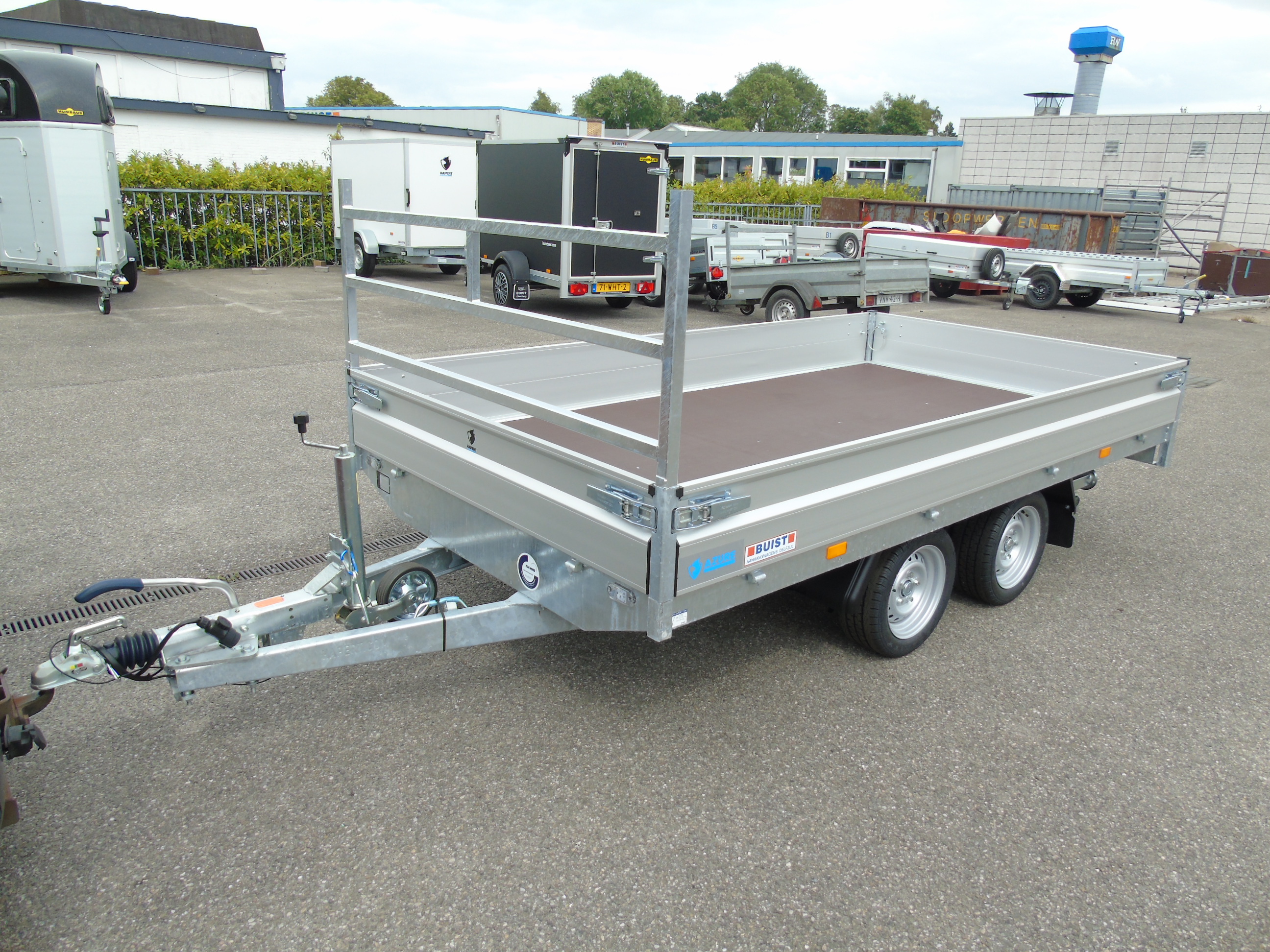 Voorraad aanhangwagen Hapert Azure H-2 335 x 180 cm 2000 kg verlaagd