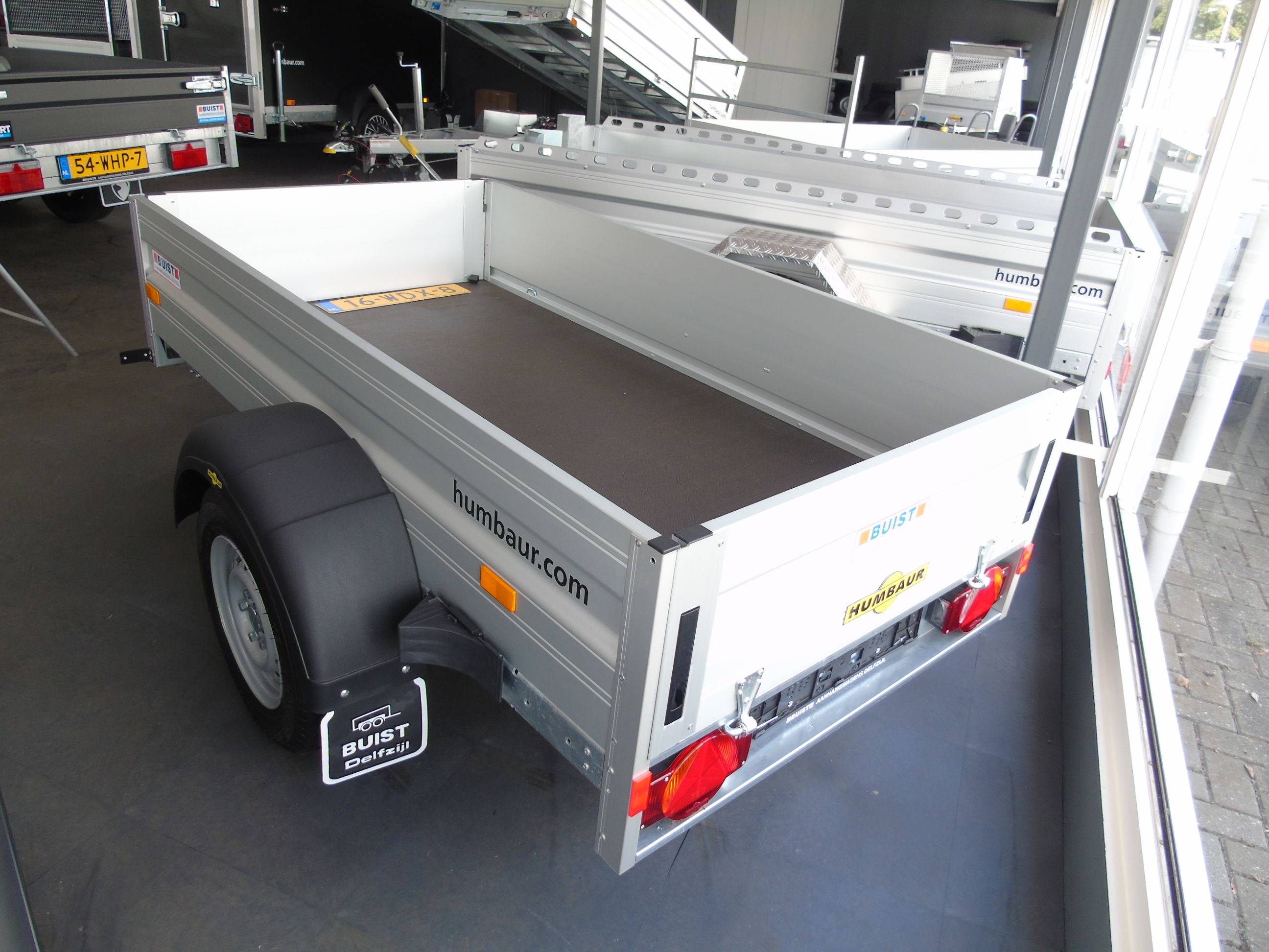 Voorraad aanhangwagen Humbaur HA 102111 enkelasser geremd 1000 kg voorklep