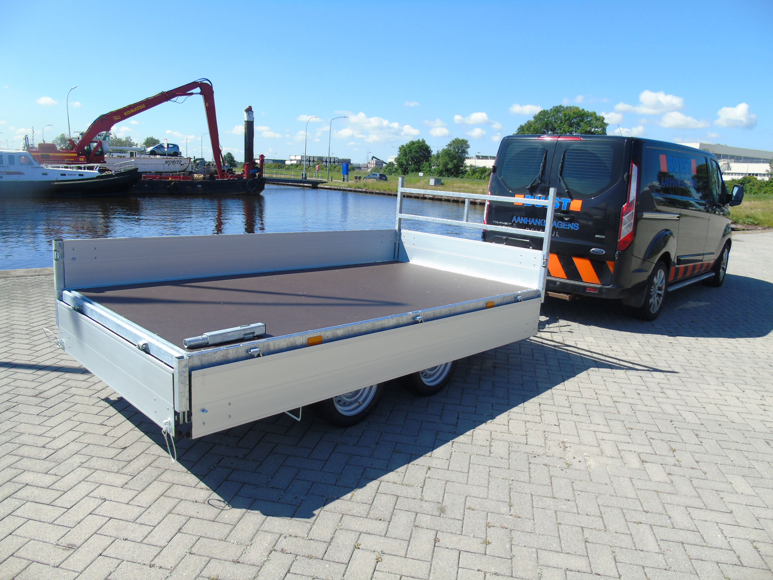 Voorraad aanhangwagen Hapert Azure H-2 305 x 160 cm 2000 kg verlaagd