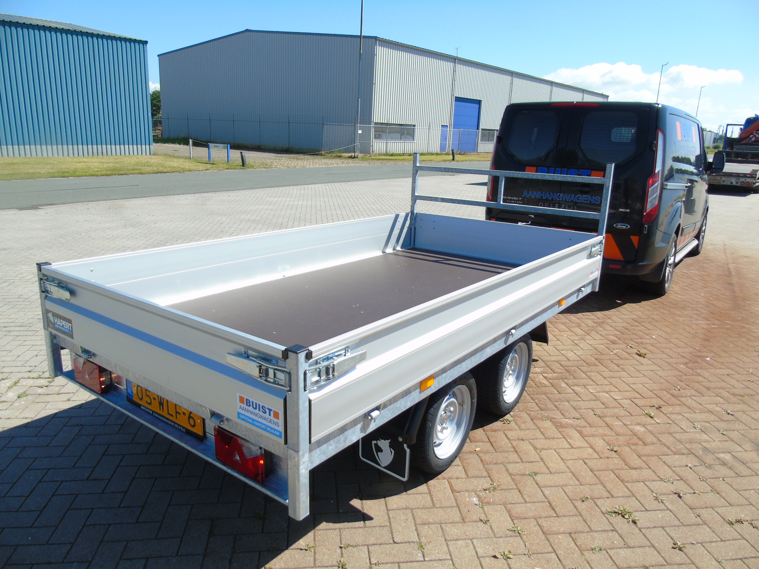 Voorraad aanhangwagen Hapert Azure H-2 305 x 160 cm 2000 kg verlaagd