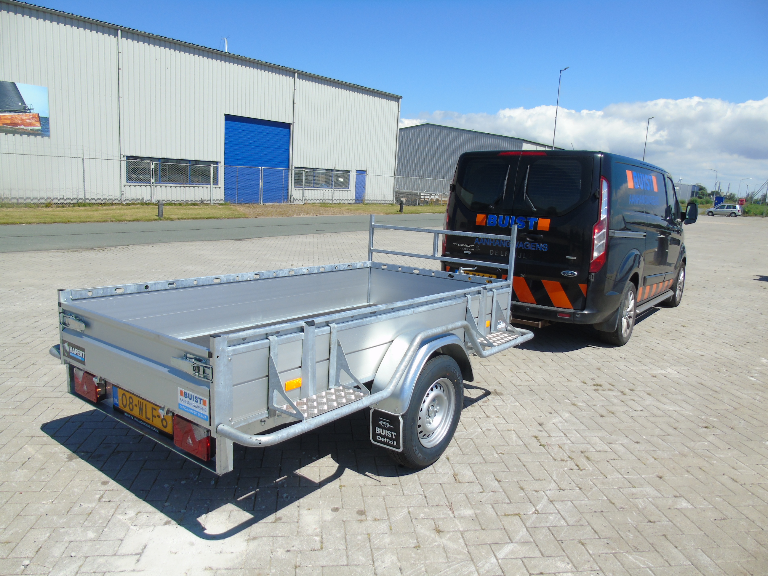 Voorraad aanhangwagen Hapert Azure L-1 Aluminium met afschermbeugels