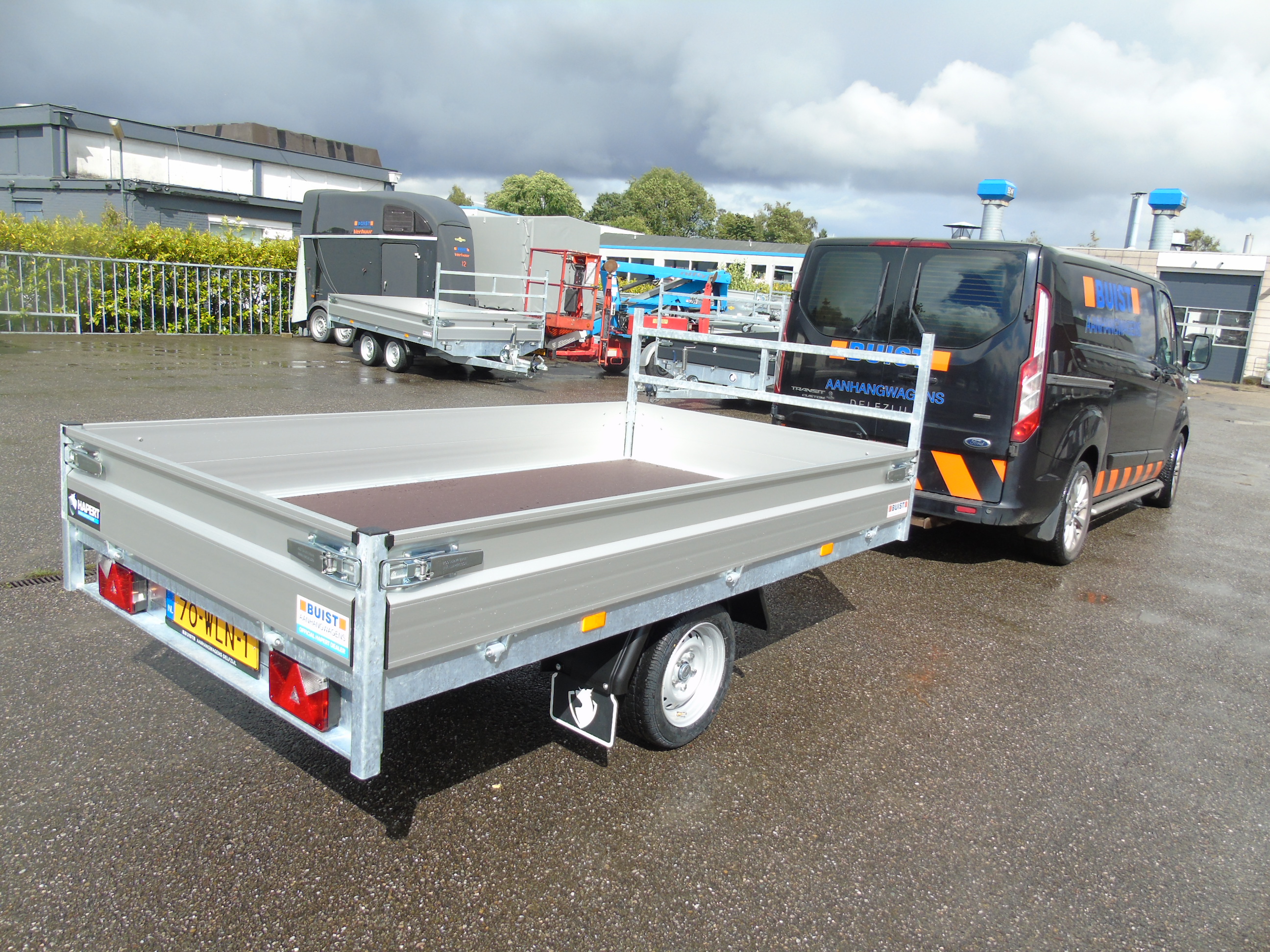 Voorraad aanhangwagen Hapert Azure H-1 280 x 160 cm Enkelasser plateauwagen