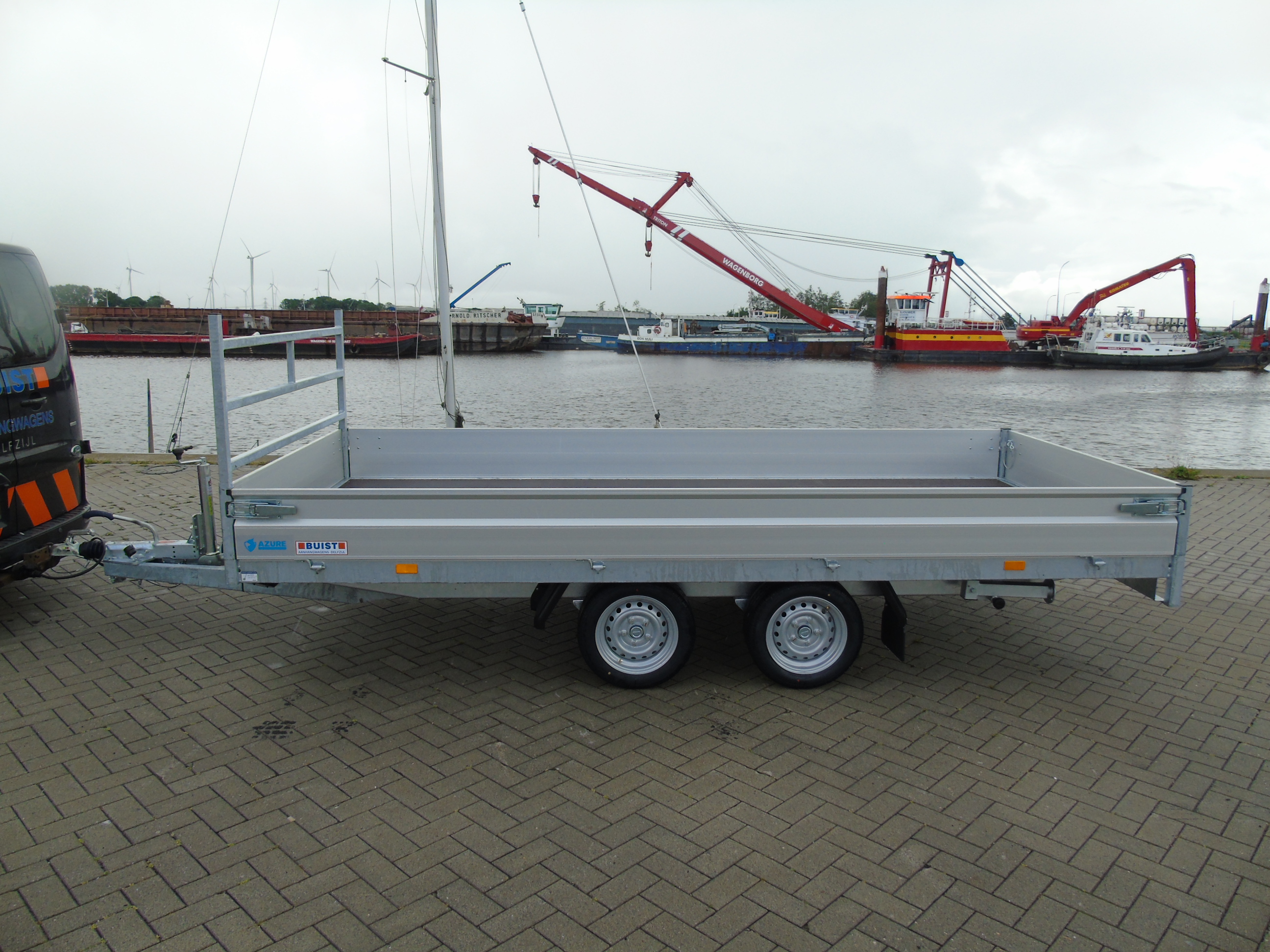 Voorraad aanhangwagen Hapert Azure H-2 405 x 180 cm 2700 kg oprijpakket