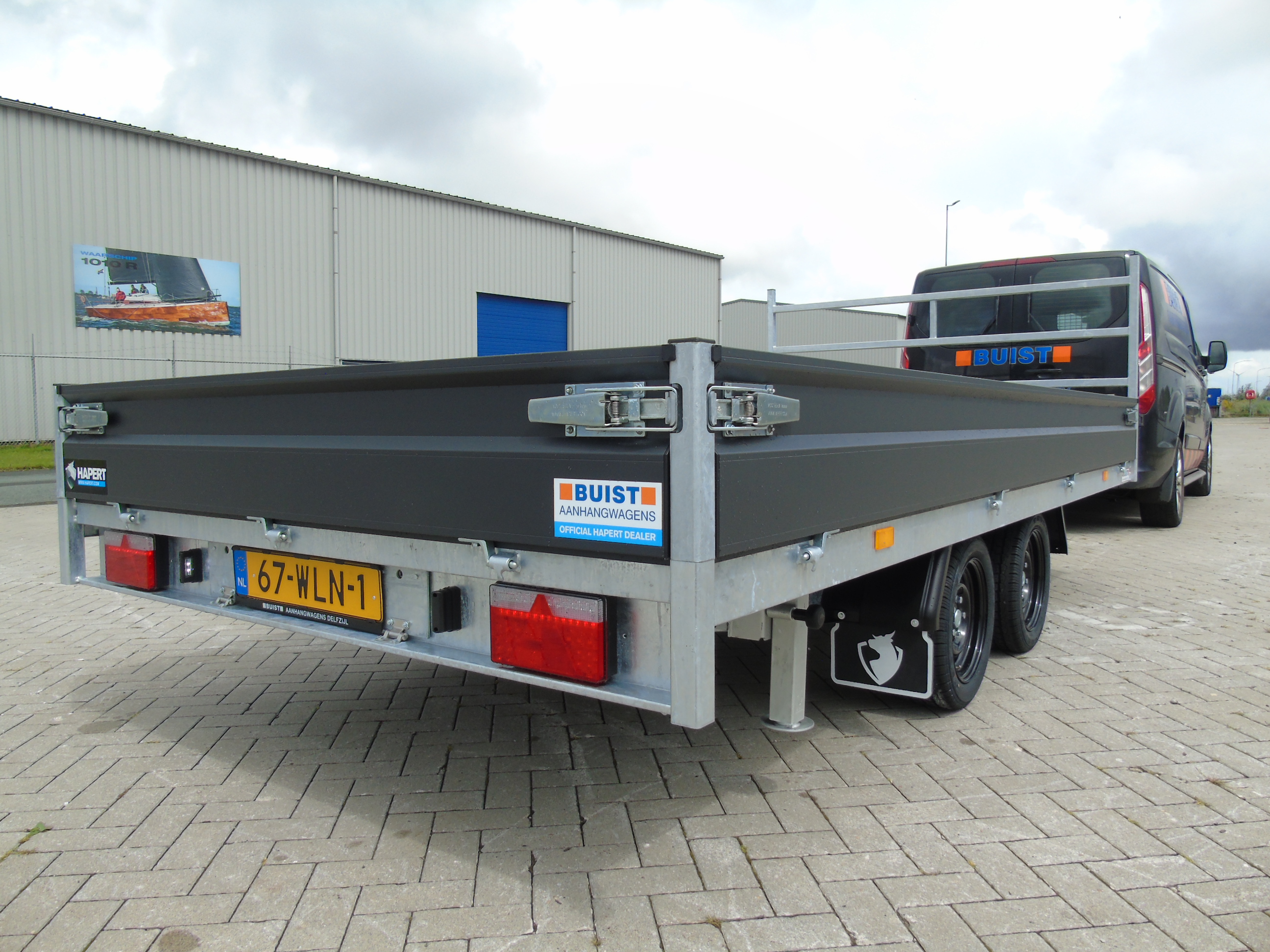 Voorraad aanhangwagen Hapert Azure H-2 Limited 405 x 200 cm 3000 kg oprijpakket LED