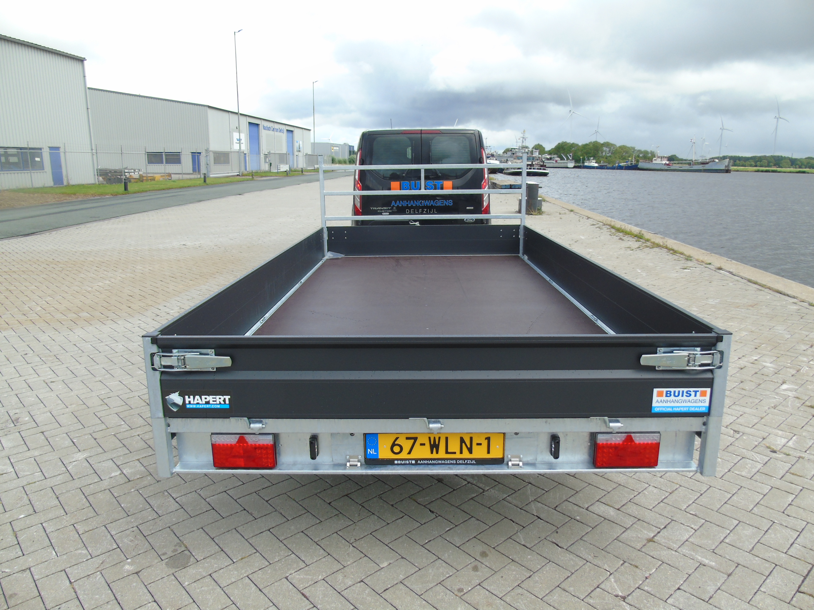 Voorraad aanhangwagen Hapert Azure H-2 Limited 405 x 200 cm 3000 kg oprijpakket LED