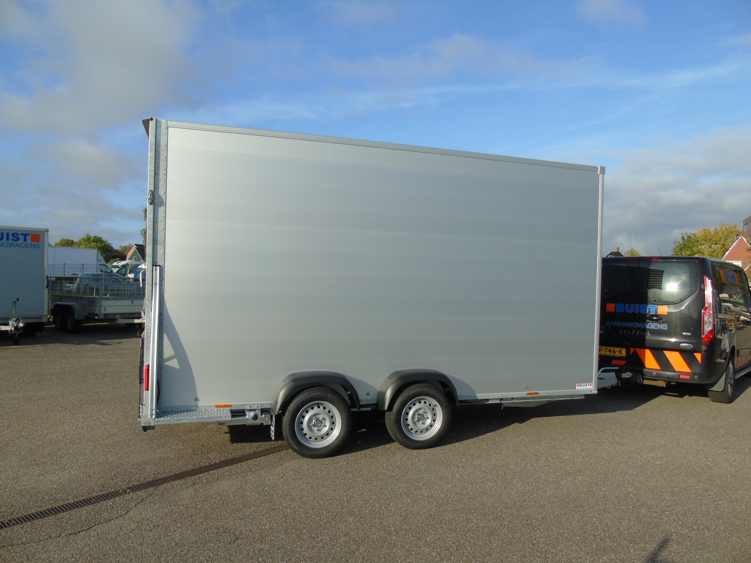 Voorraad aanhangwagen Sirius G455H Cargo gesloten tandemasser 455x171x242 cm 