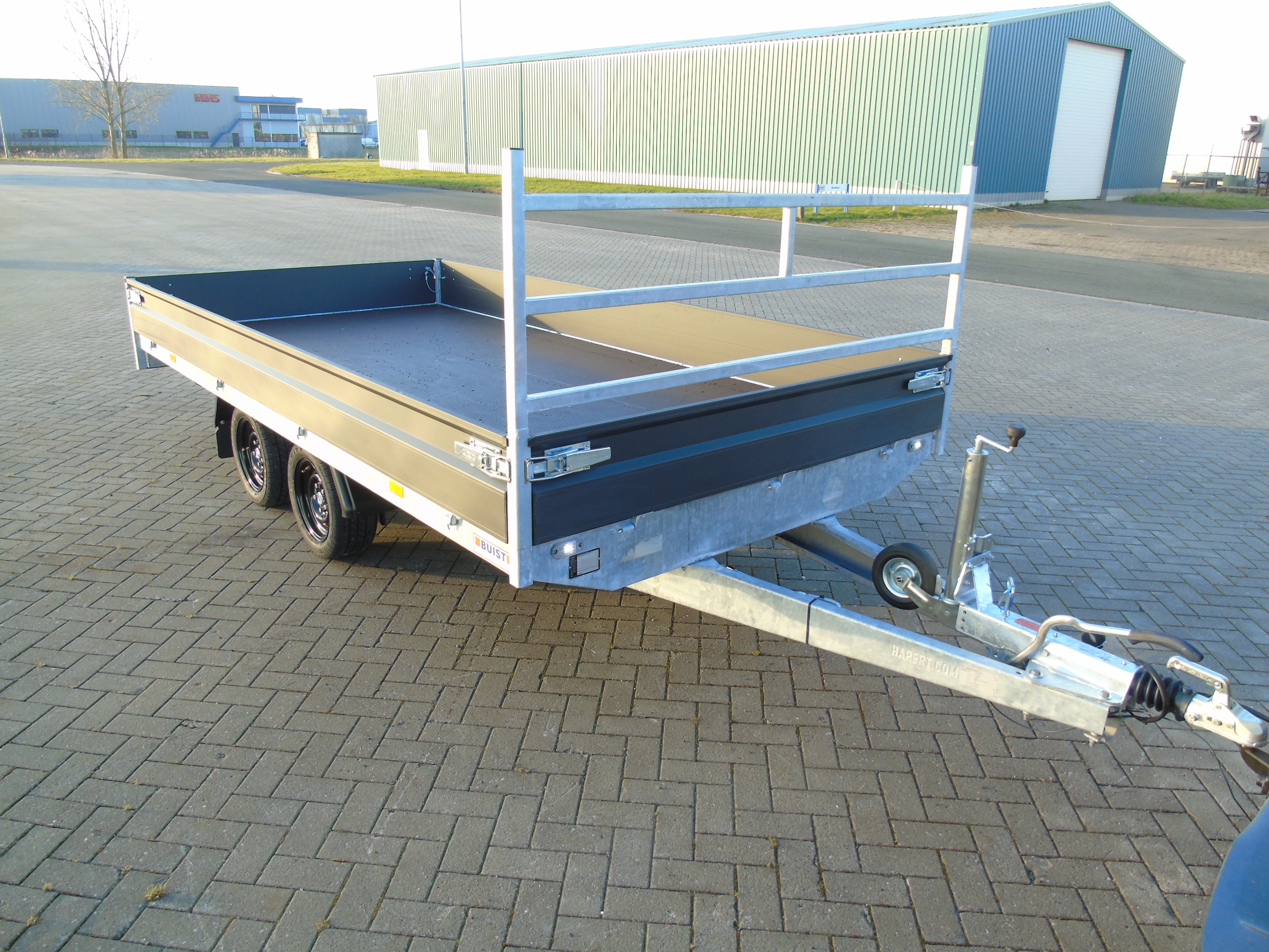 Voorraad aanhangwagen Hapert Azure H-2 Limited 405 x 200 cm 3000 kg oprijpakket LED
