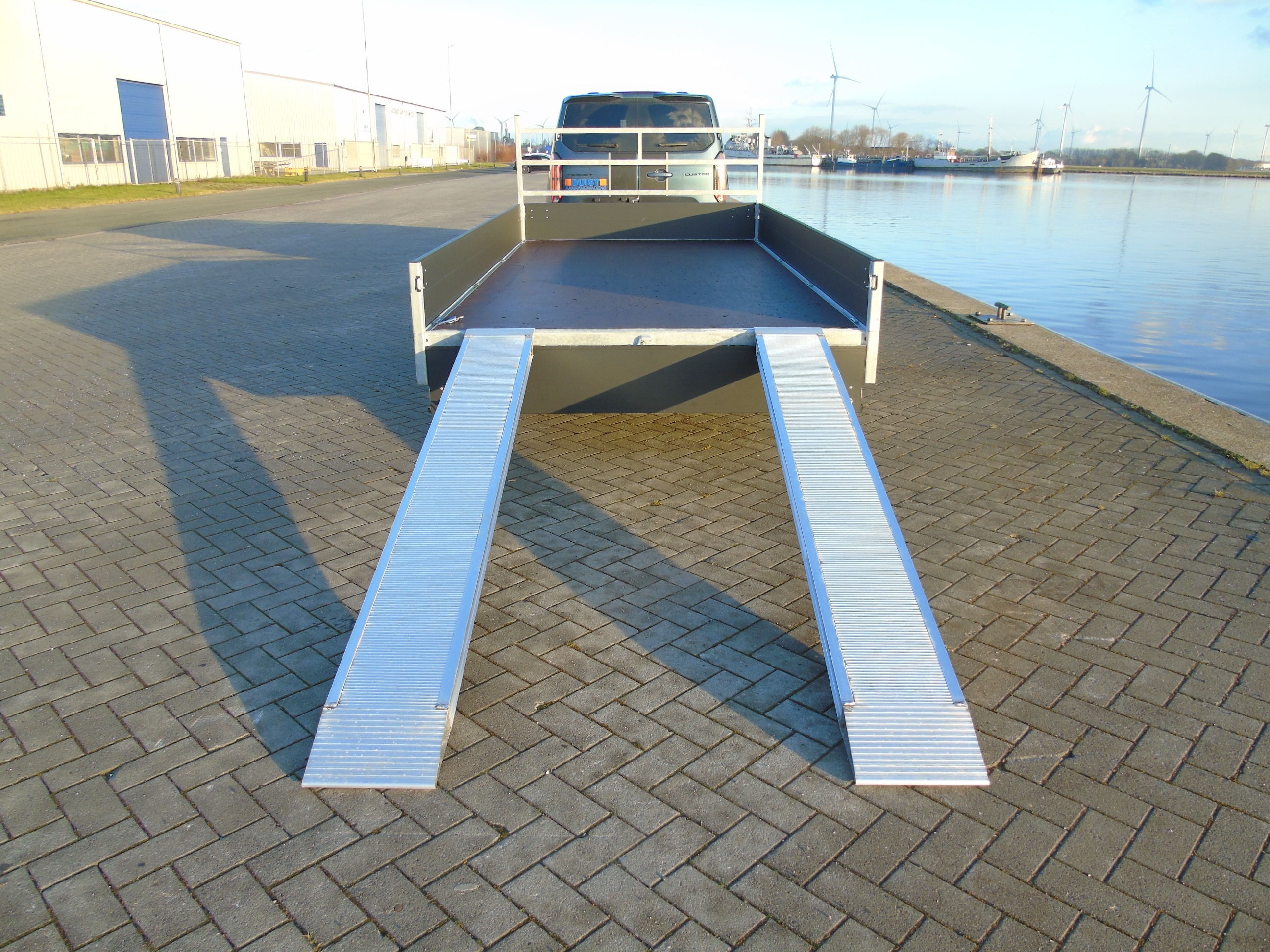 Voorraad aanhangwagen Hapert Azure H-2 Limited 405 x 200 cm 3000 kg oprijpakket LED