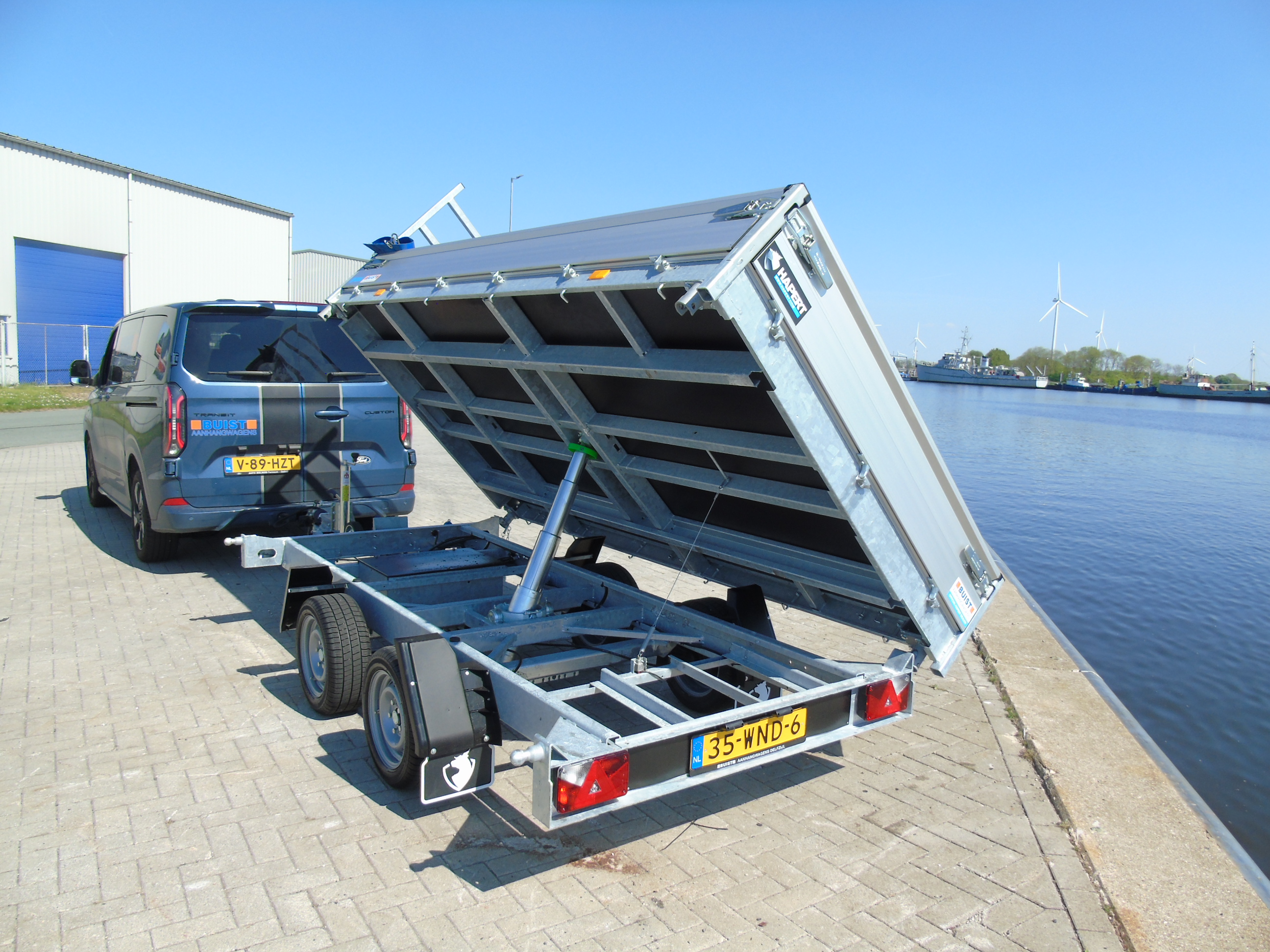Occasion Hapert Cobalt HM-2 335 x 180 cm 2700 kg 3-zijdige kipper electrisch 10/2024