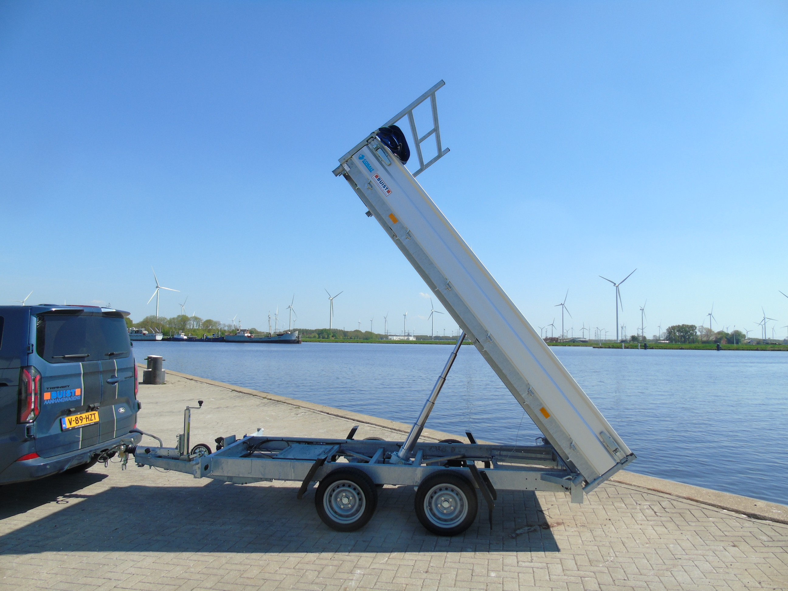 Occasion Hapert Cobalt HM-2 335 x 180 cm 2700 kg 3-zijdige kipper electrisch 10/2024