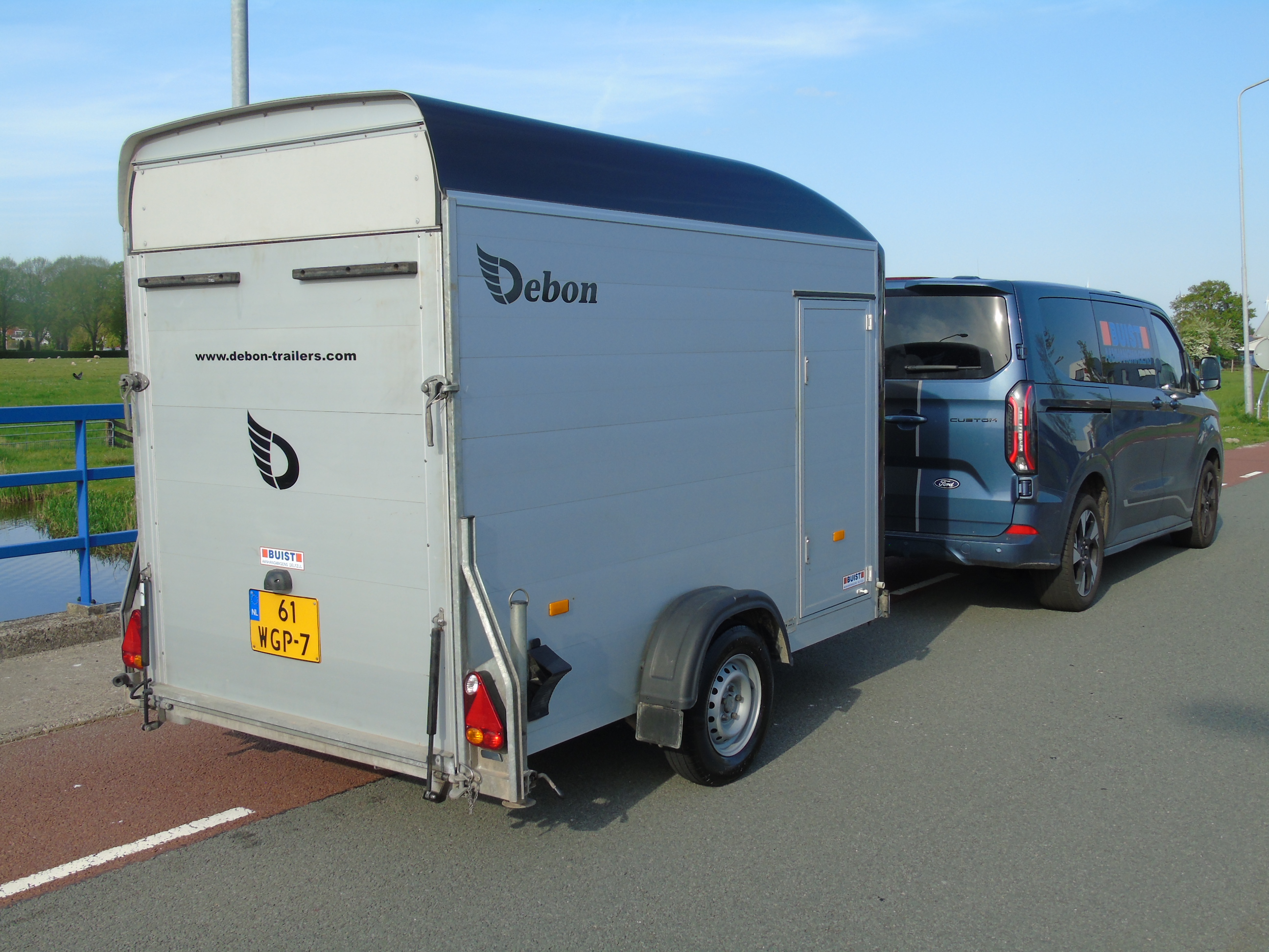 Occasion Debon C5 enkelasser gesloten alu-poly 12-2022