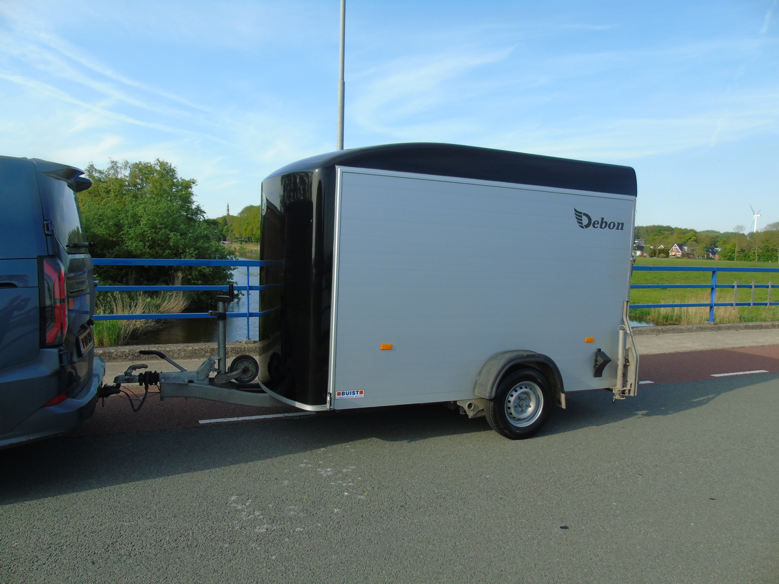 Occasion Debon C5 enkelasser gesloten alu-poly 12-2022