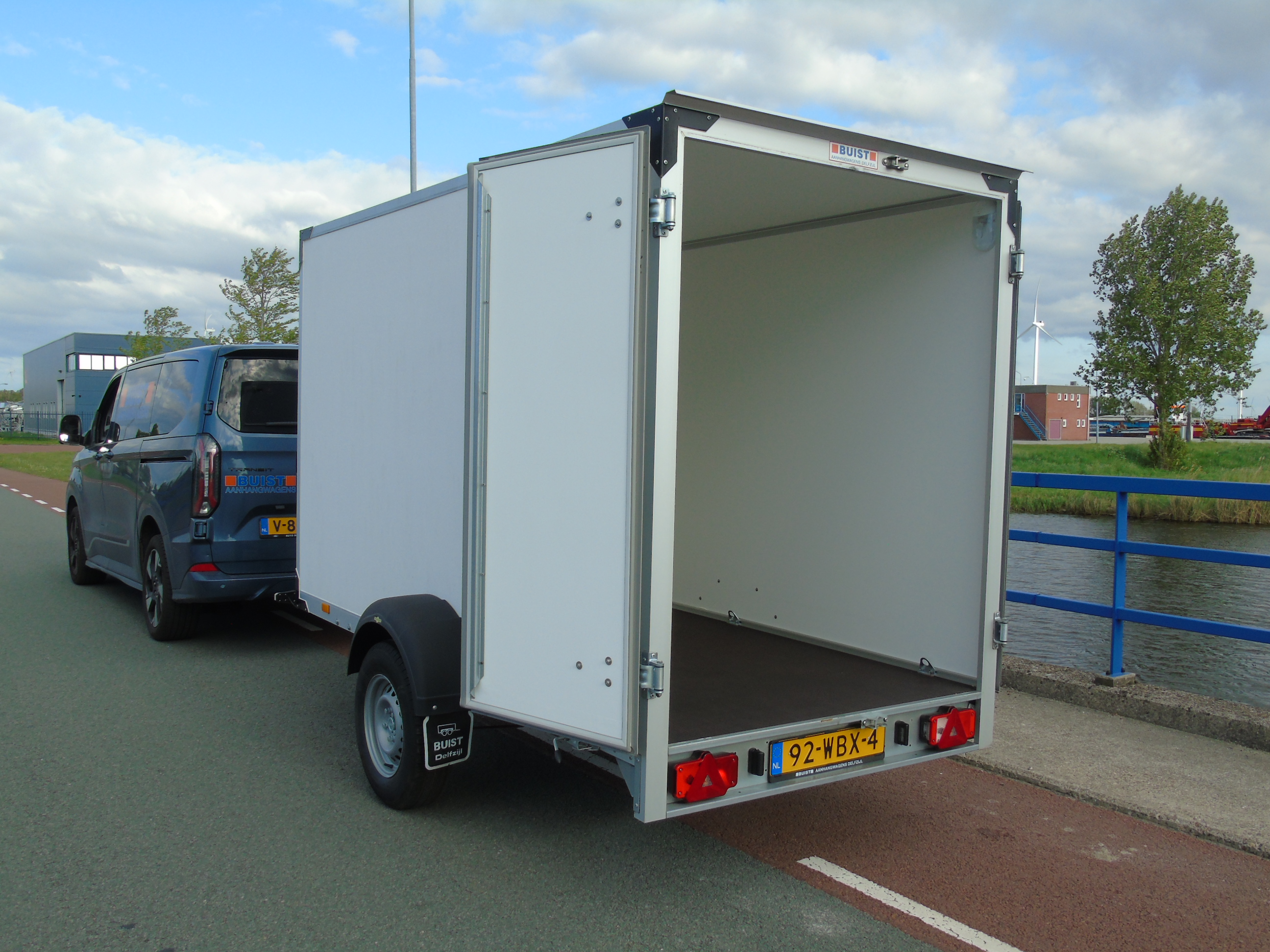 Demo Humbaur HK 153015-18P enkelasser gesloten bakwagen