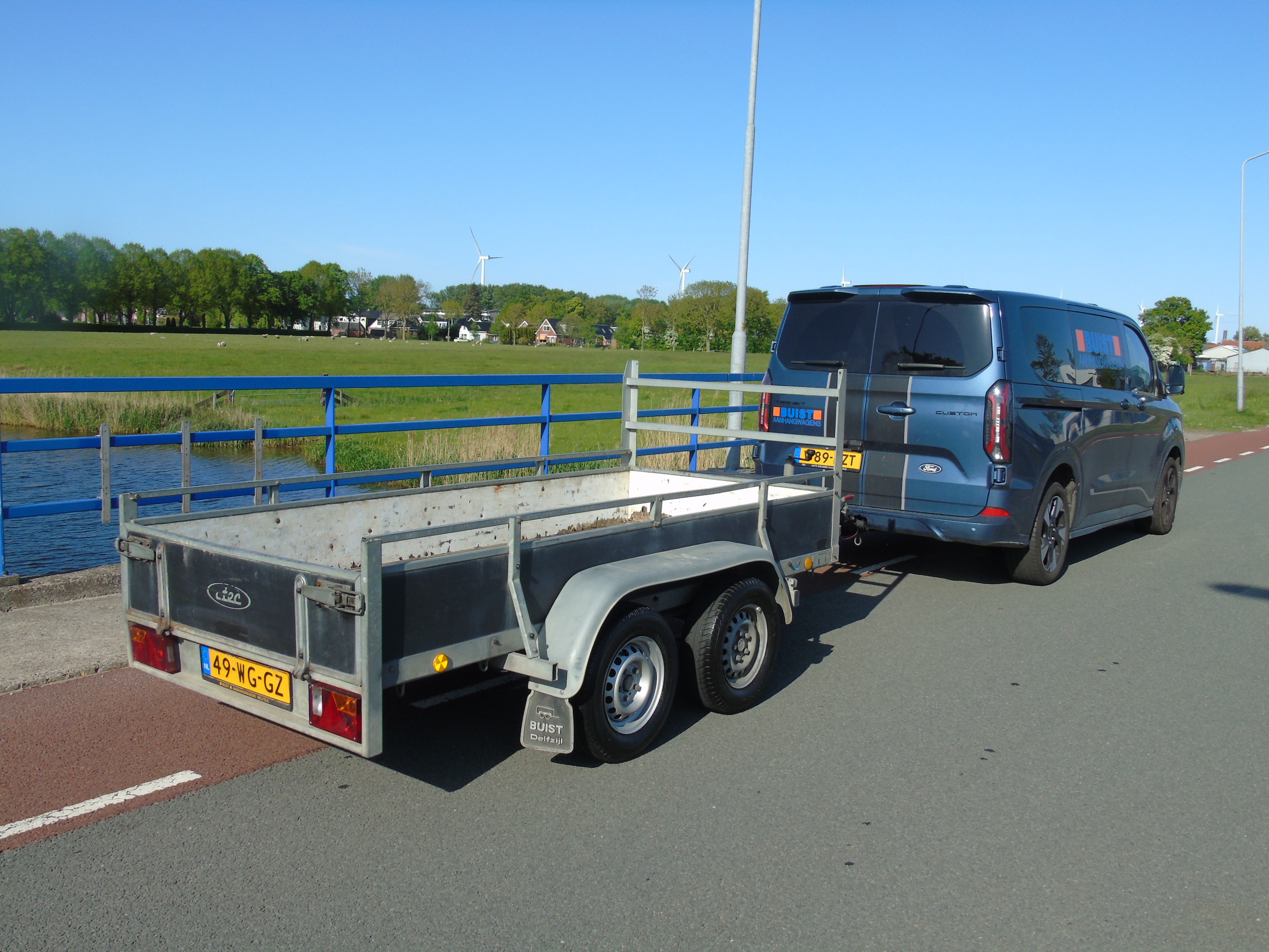 Occasion Atec B2 tandemasser bakwagen300 x 130cm 2000 kg 2011