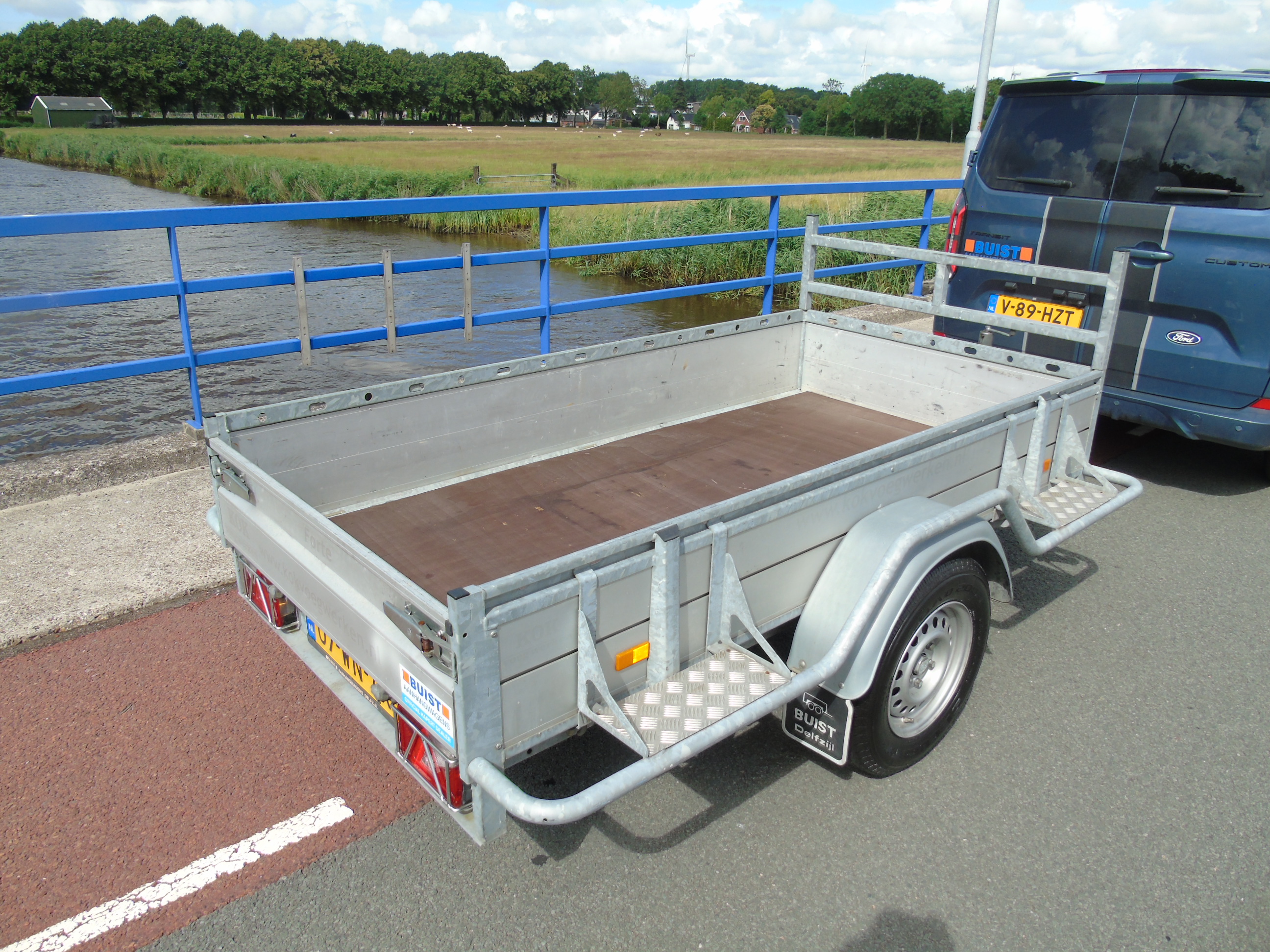 Occasion Hapert Azure L-1 Alu 1350kg 250x130cm Afschermbeugels Buist Occasion