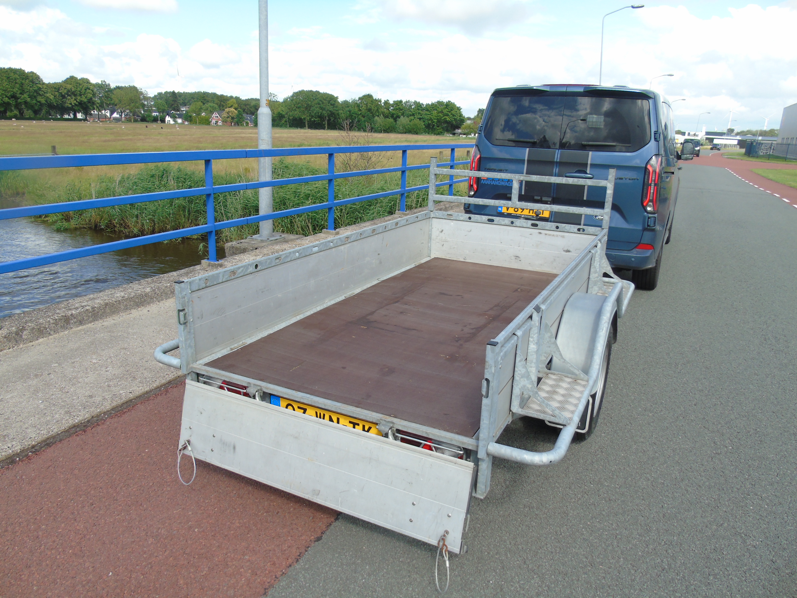 Occasion Hapert Azure L-1 Alu 1350kg 250x130cm Afschermbeugels Buist Occasion