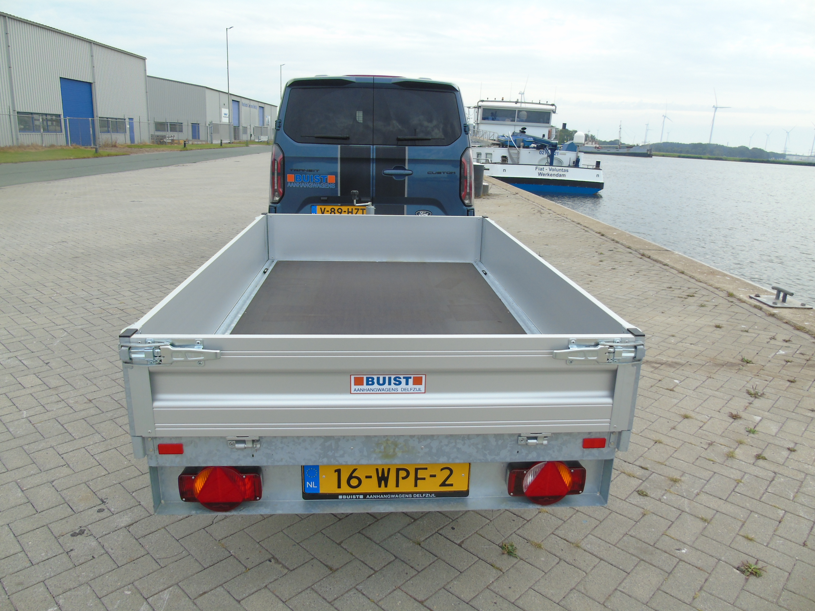 Voorraad Humbaur HU 132314 enkelasser plateauwagen 1300 kg 230 x 140 cm