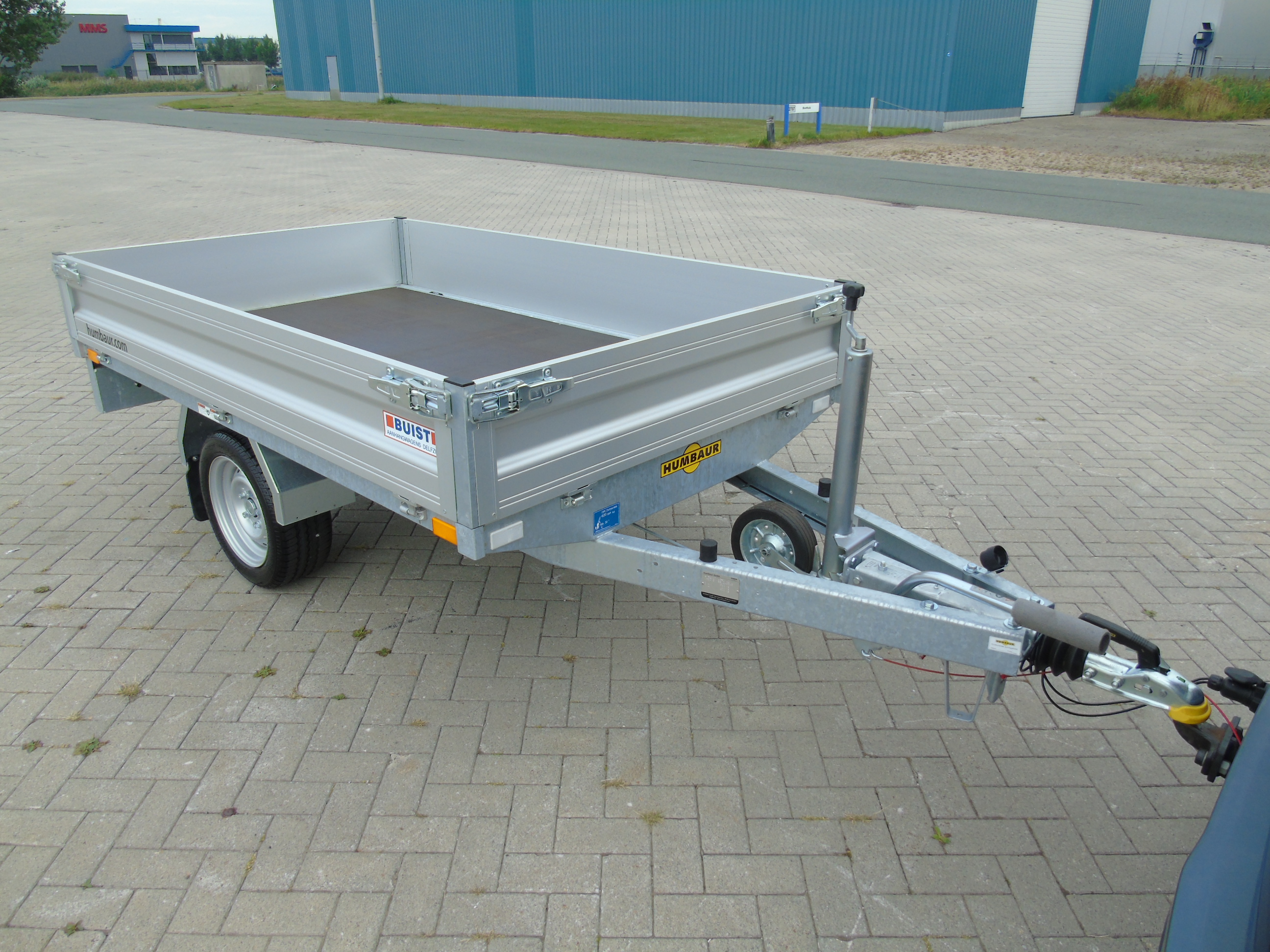 Voorraad Humbaur HU 132314 enkelasser plateauwagen 1300 kg 230 x 140 cm