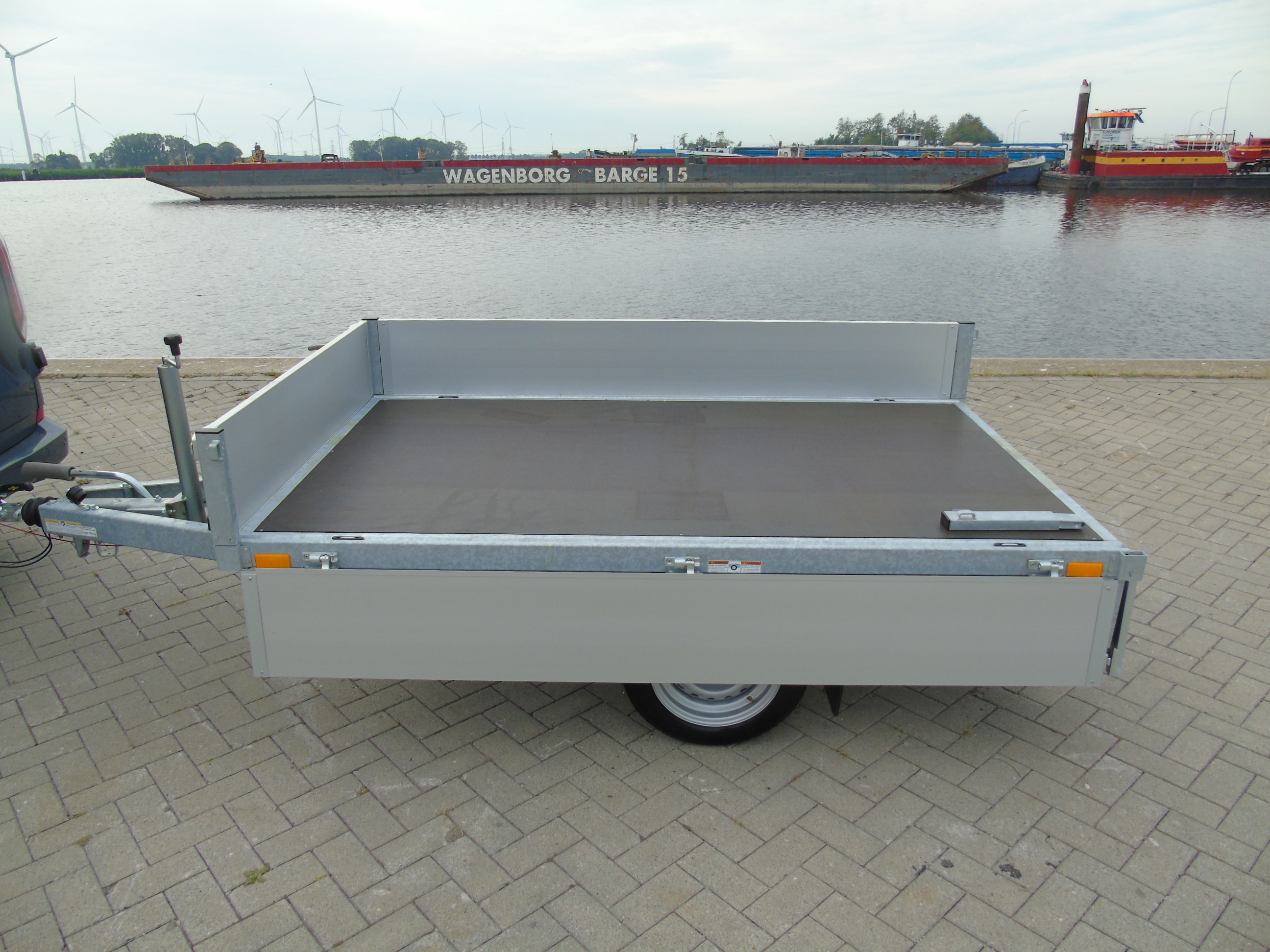 Voorraad Humbaur HU 132314 enkelasser plateauwagen 1300 kg 230 x 140 cm