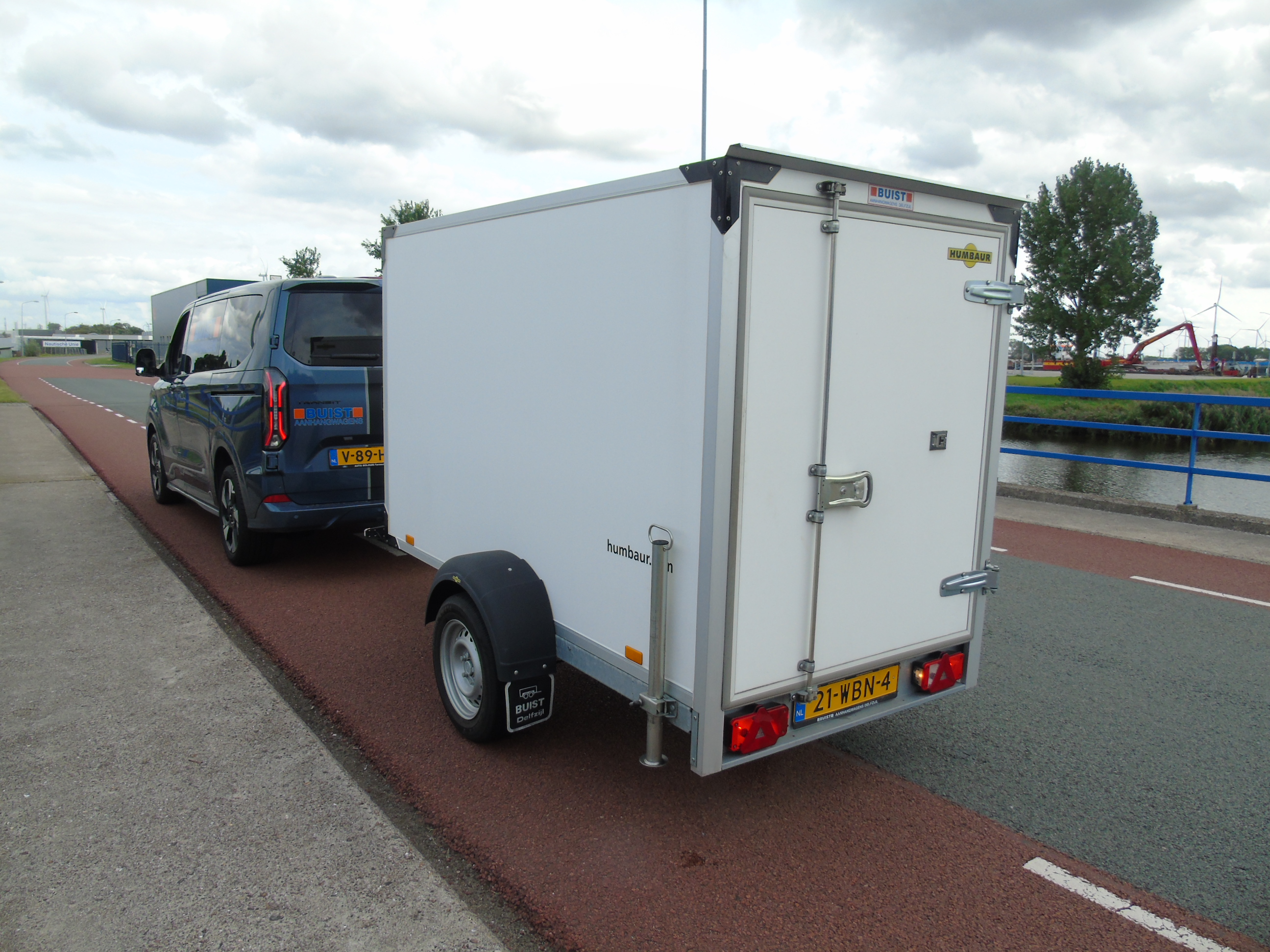 Occasion Humbaur HK 132513-15P enkelasser gesloten