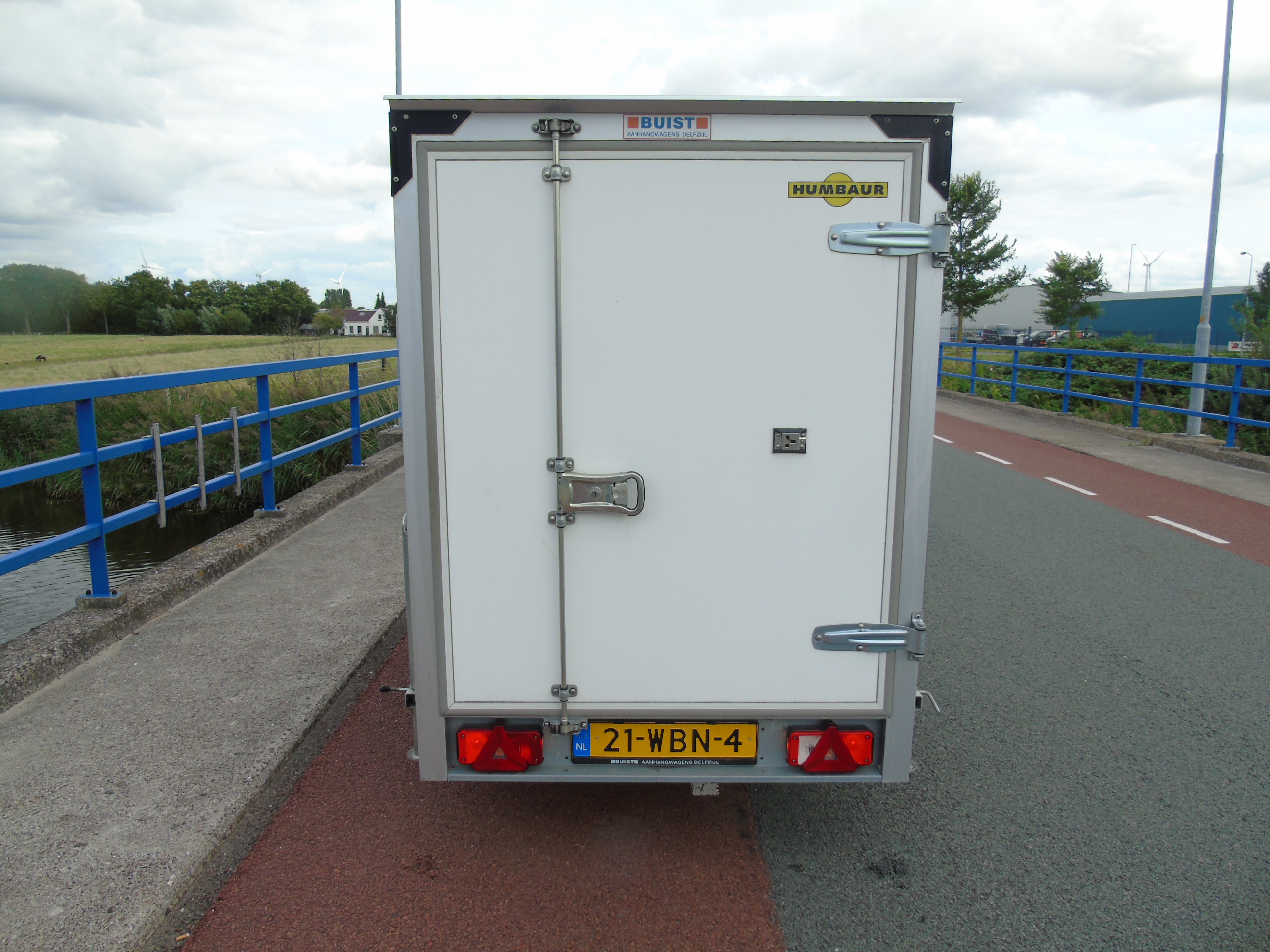 Occasion Humbaur HK 132513-15P enkelasser gesloten