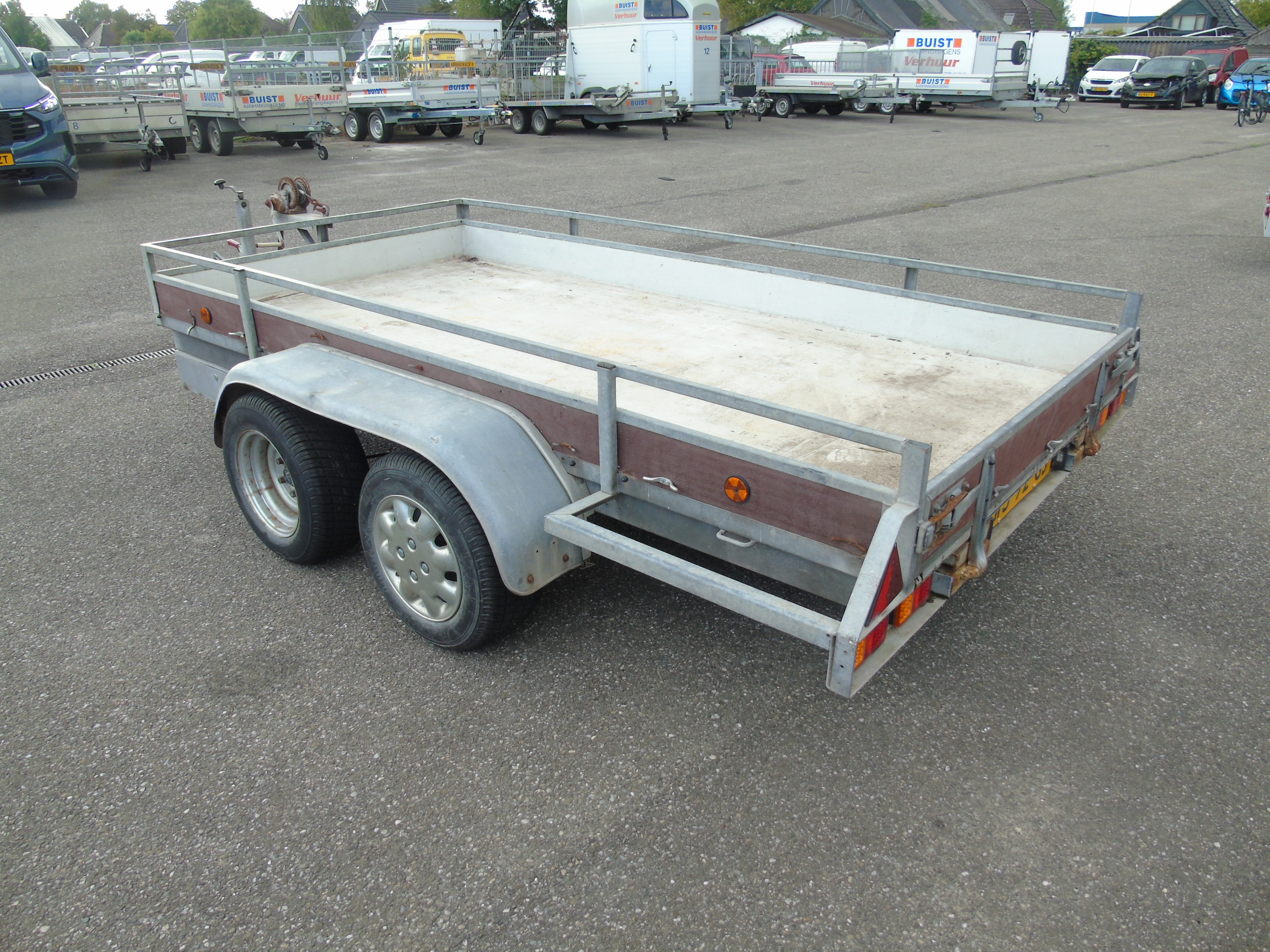 Occasion Midas M20 tandemasser bakwagen 295x147 cm 2000kg