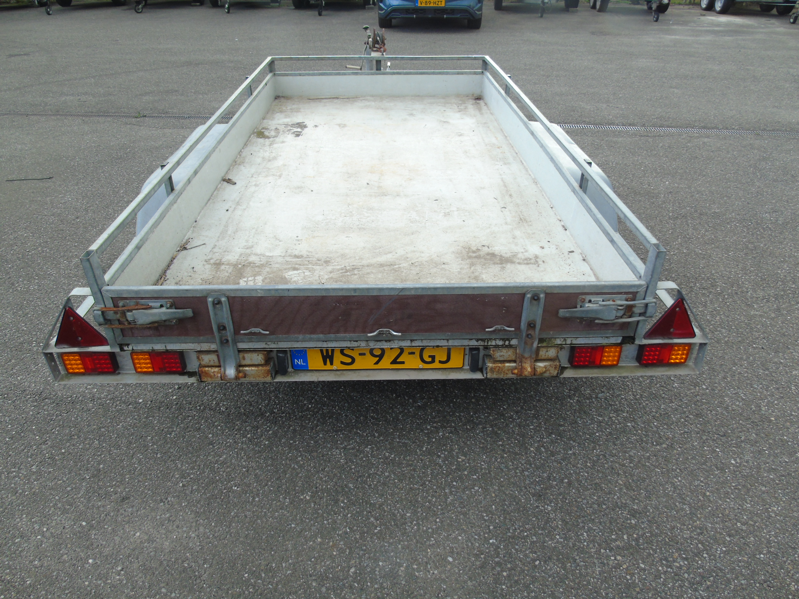 Occasion Midas M20 tandemasser bakwagen 295x147 cm 2000kg