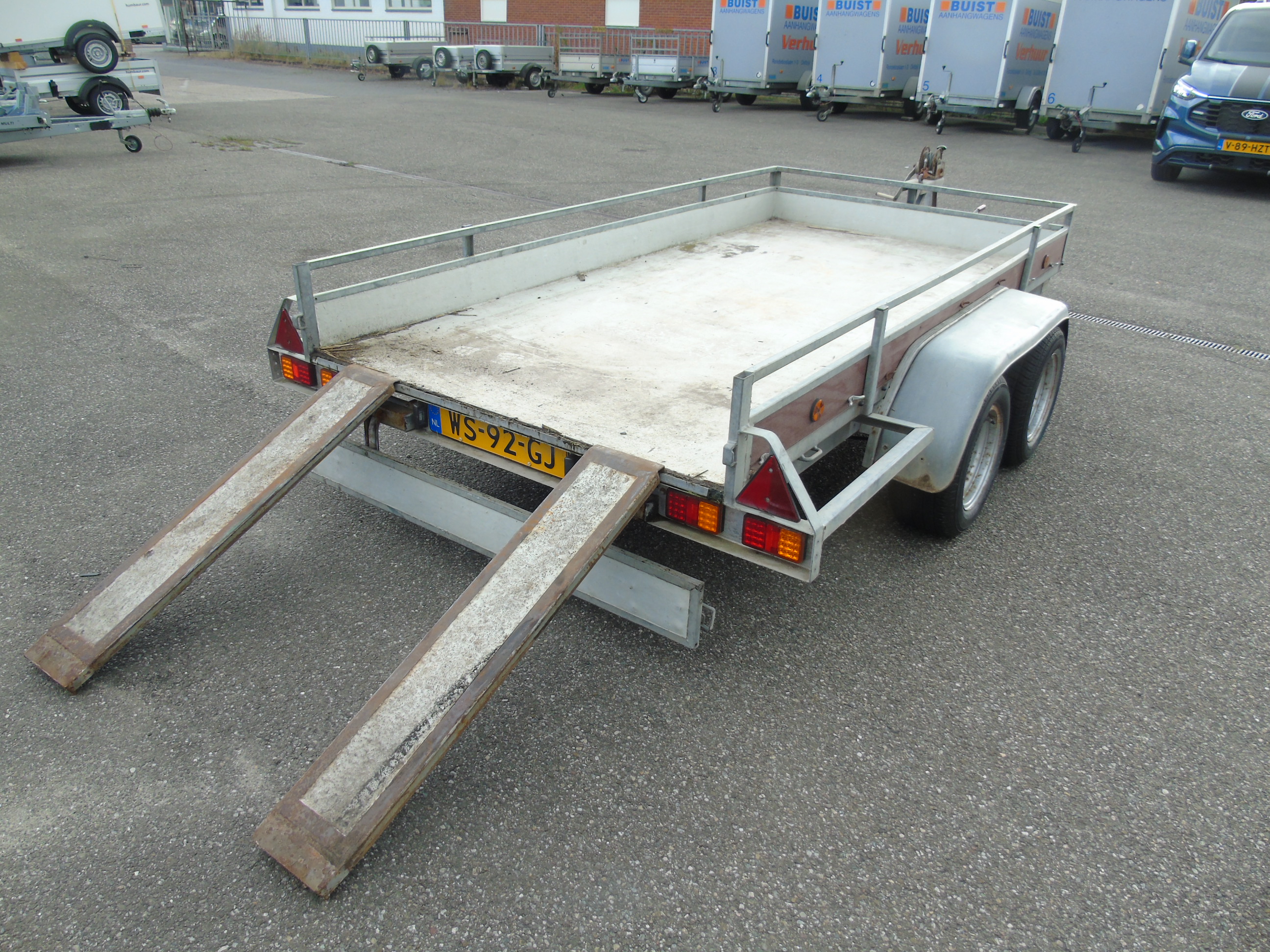 Occasion Midas M20 tandemasser bakwagen 295x147 cm 2000kg