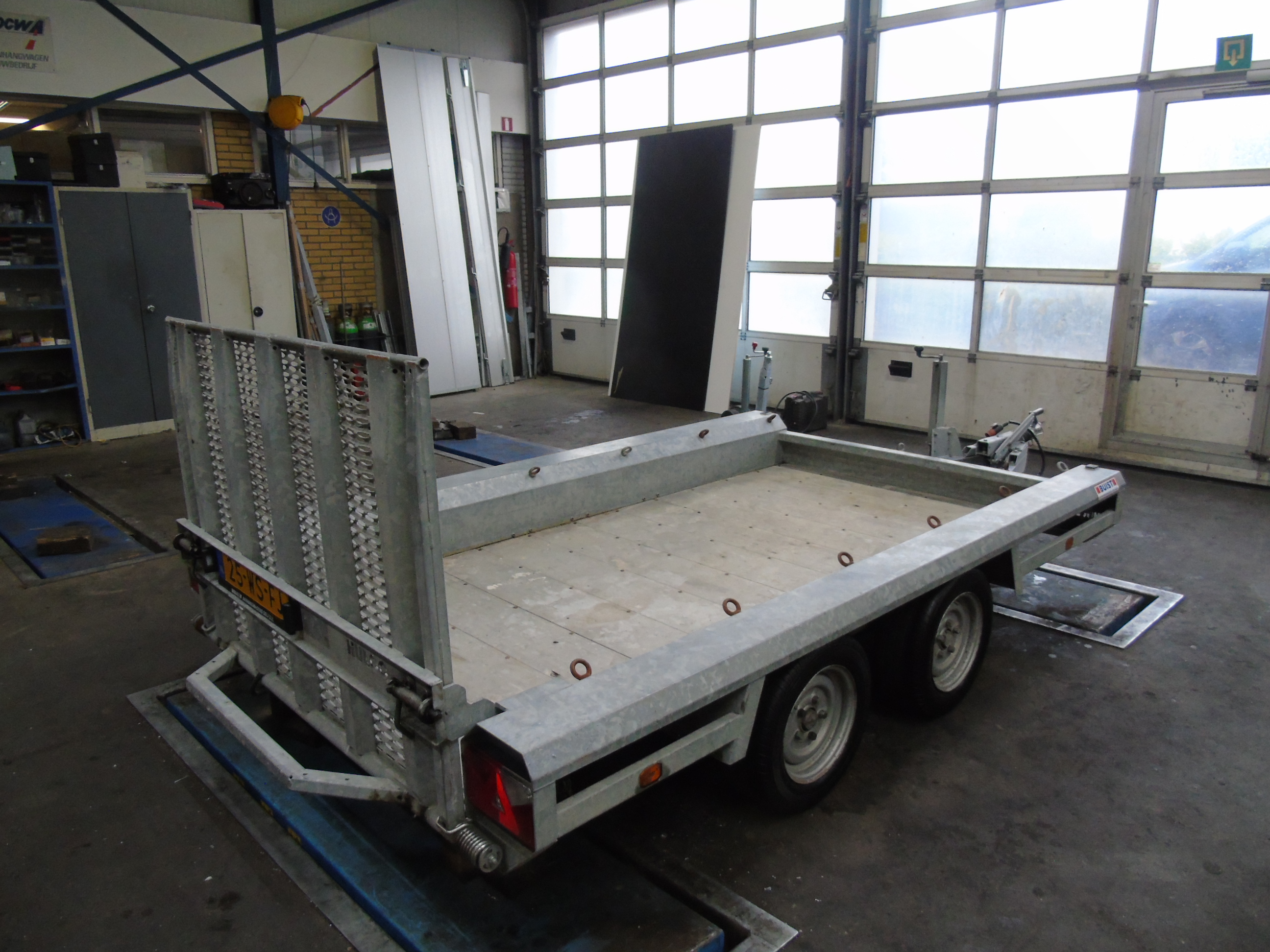 Occasion Hulco Terrax-2 machinetransporter 295 x 150 cm 3000 kg klep 100 cm 2018