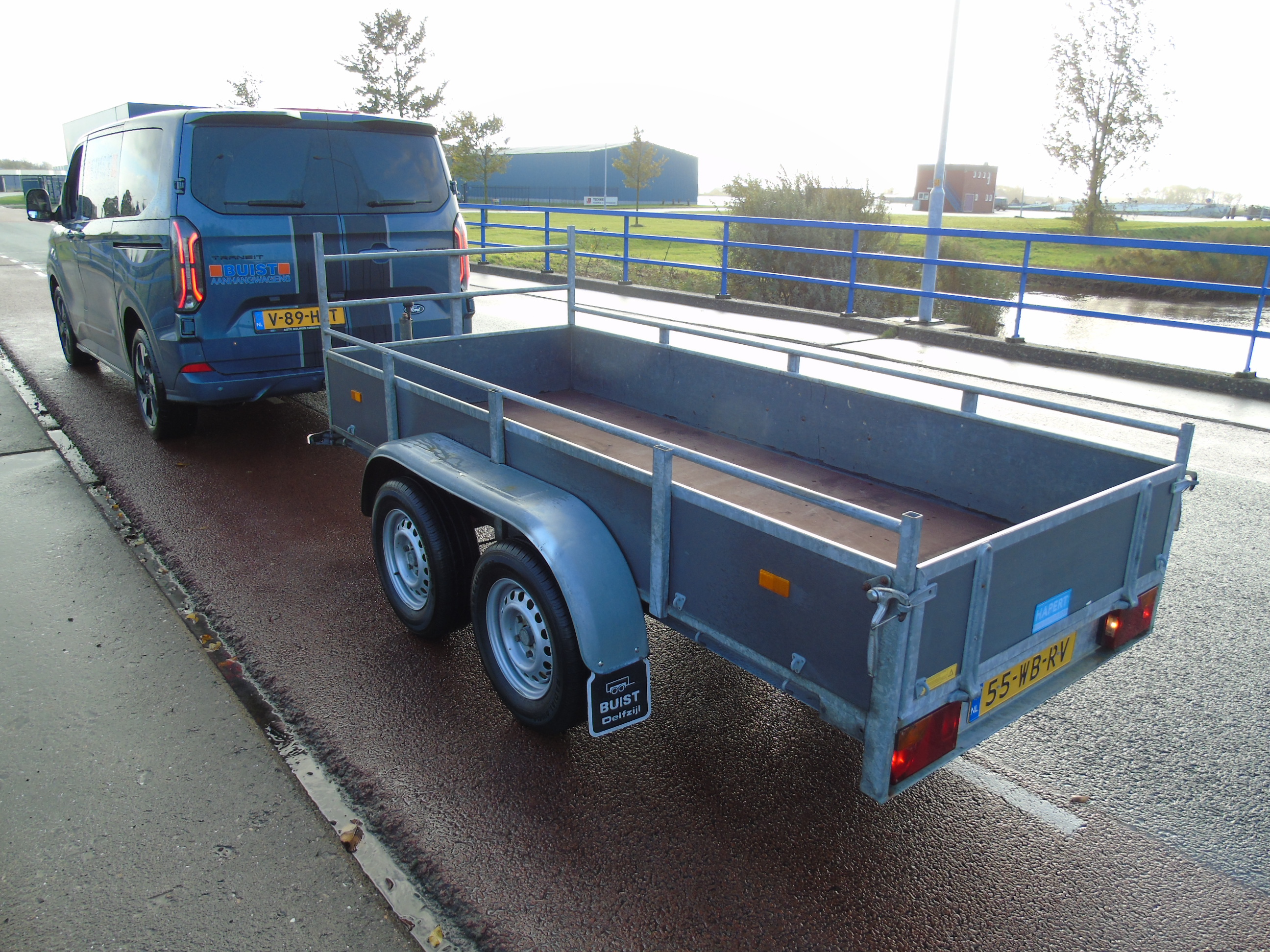 Occasion Hapert K2000 tandemasser bakwagen 300 x 130 cm 2000 kg 2008