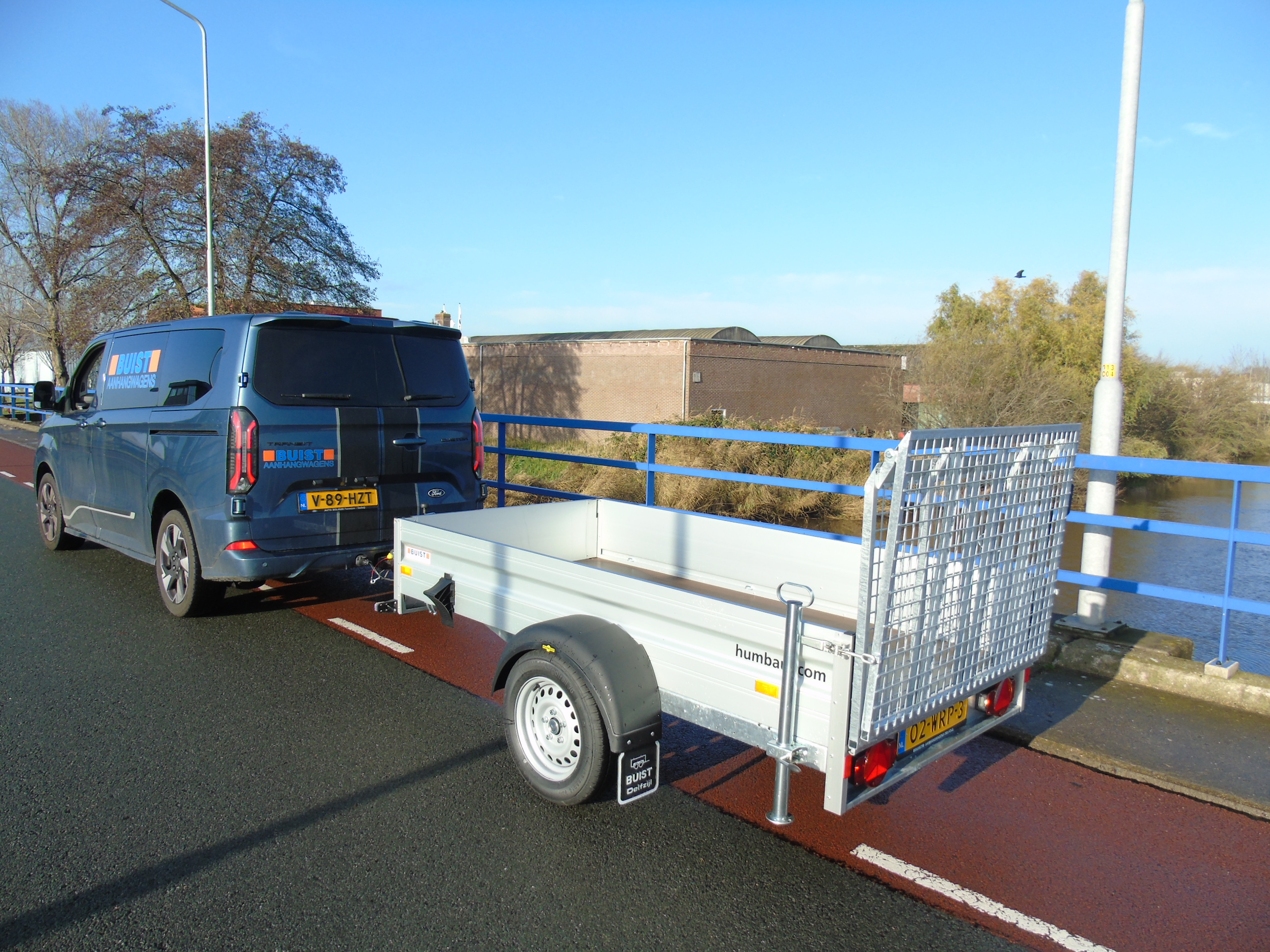 Voorraad aanhangwagen Humbaur HA 132513 ÜFW enkelasser met laadklep