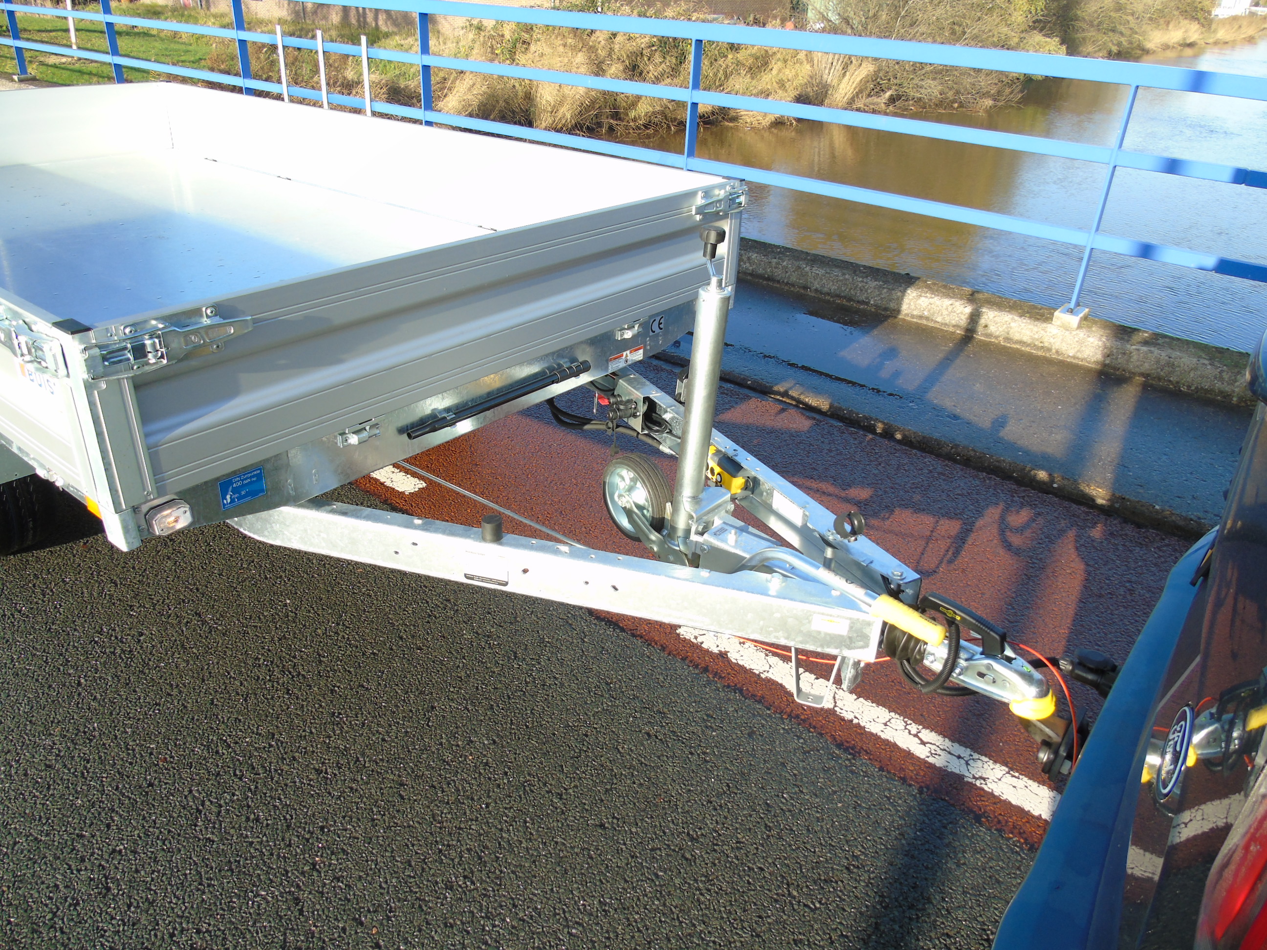 Voorraad aanhangwagen Humbaur HUK 273117 electrische kipper achterwaarts