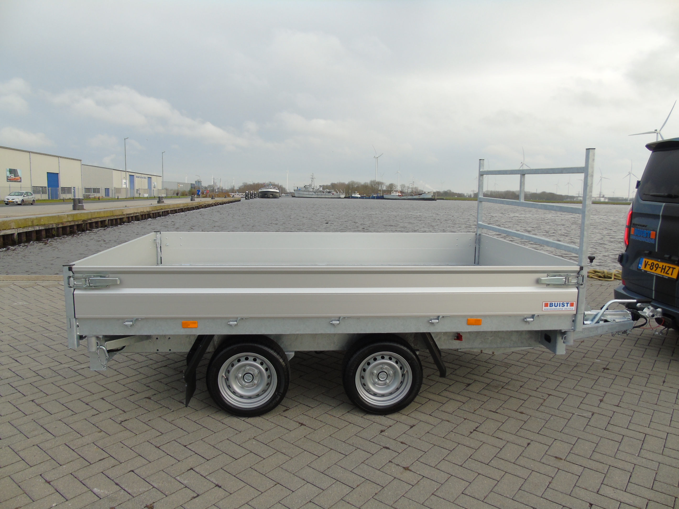 Voorraad aanhangwagen Hapert Cobalt HM-2 305 x 180 cm 2700 kg elektrisch