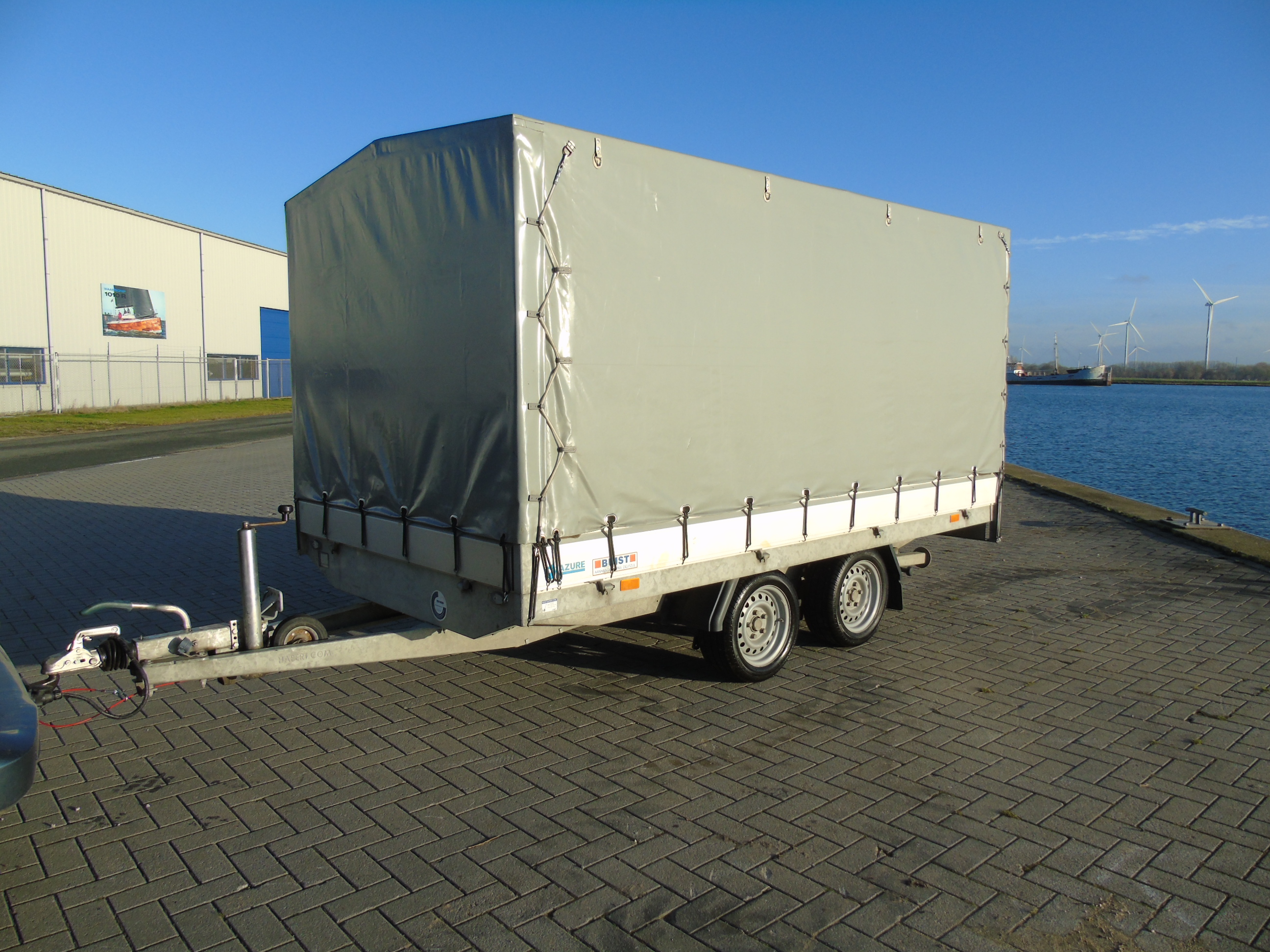 Occasion Hapert Azure H-2 met huifopbouw 335 x 180 x 150 cm 2019