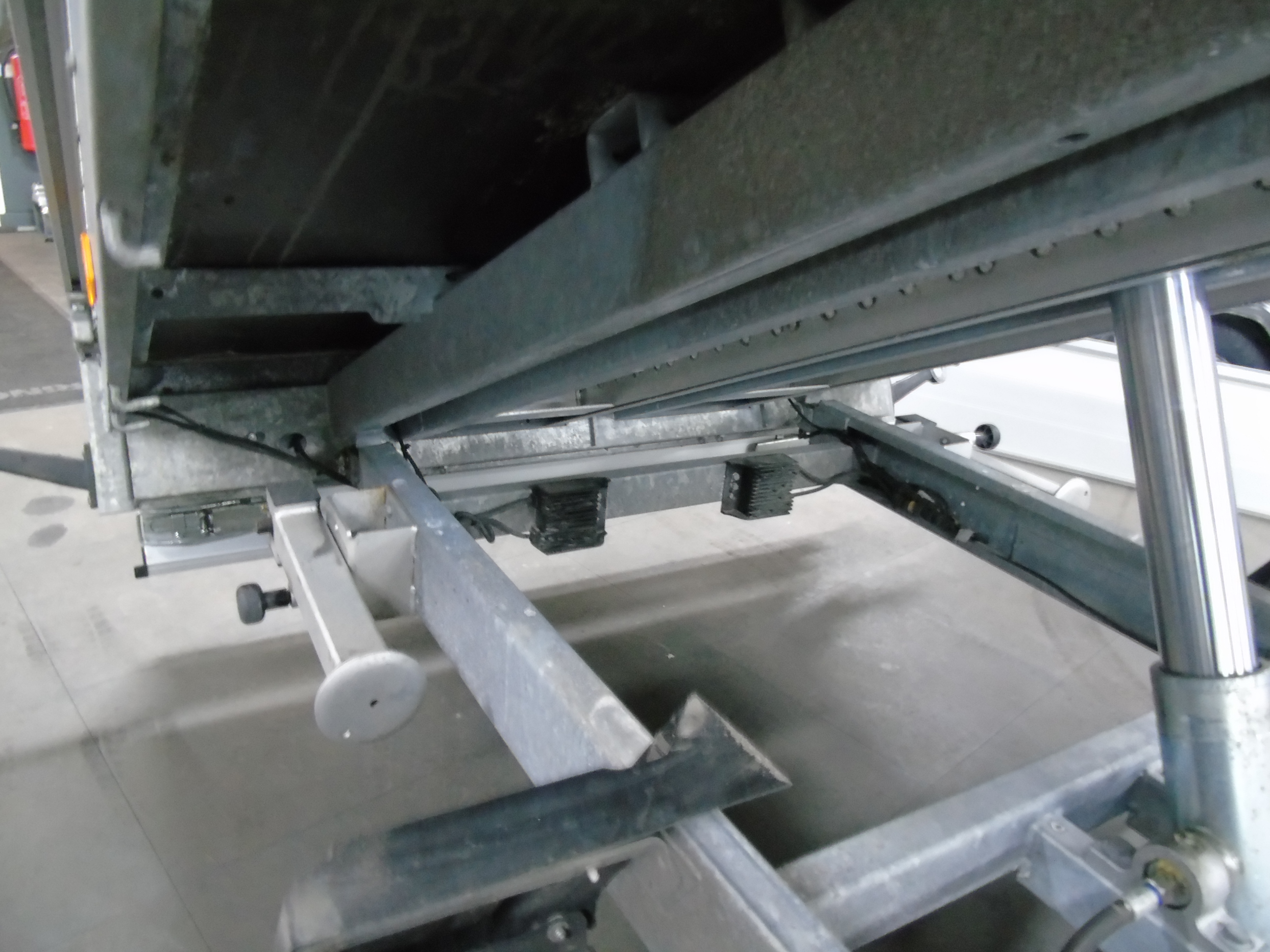 Occasion Hapert Cobalt HB-1 280 x 160 cm 1800 kg achterwaartse kipper 2024