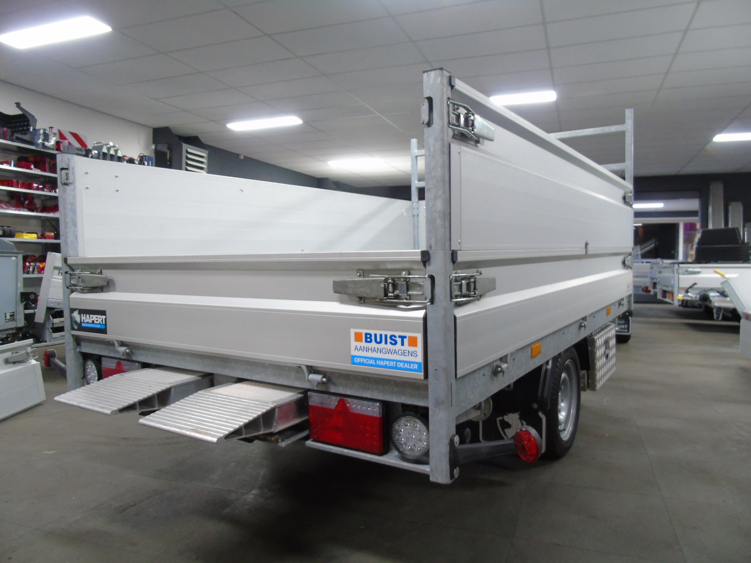Occasion Hapert Cobalt HB-1 280 x 160 cm 1800 kg achterwaartse kipper 2024