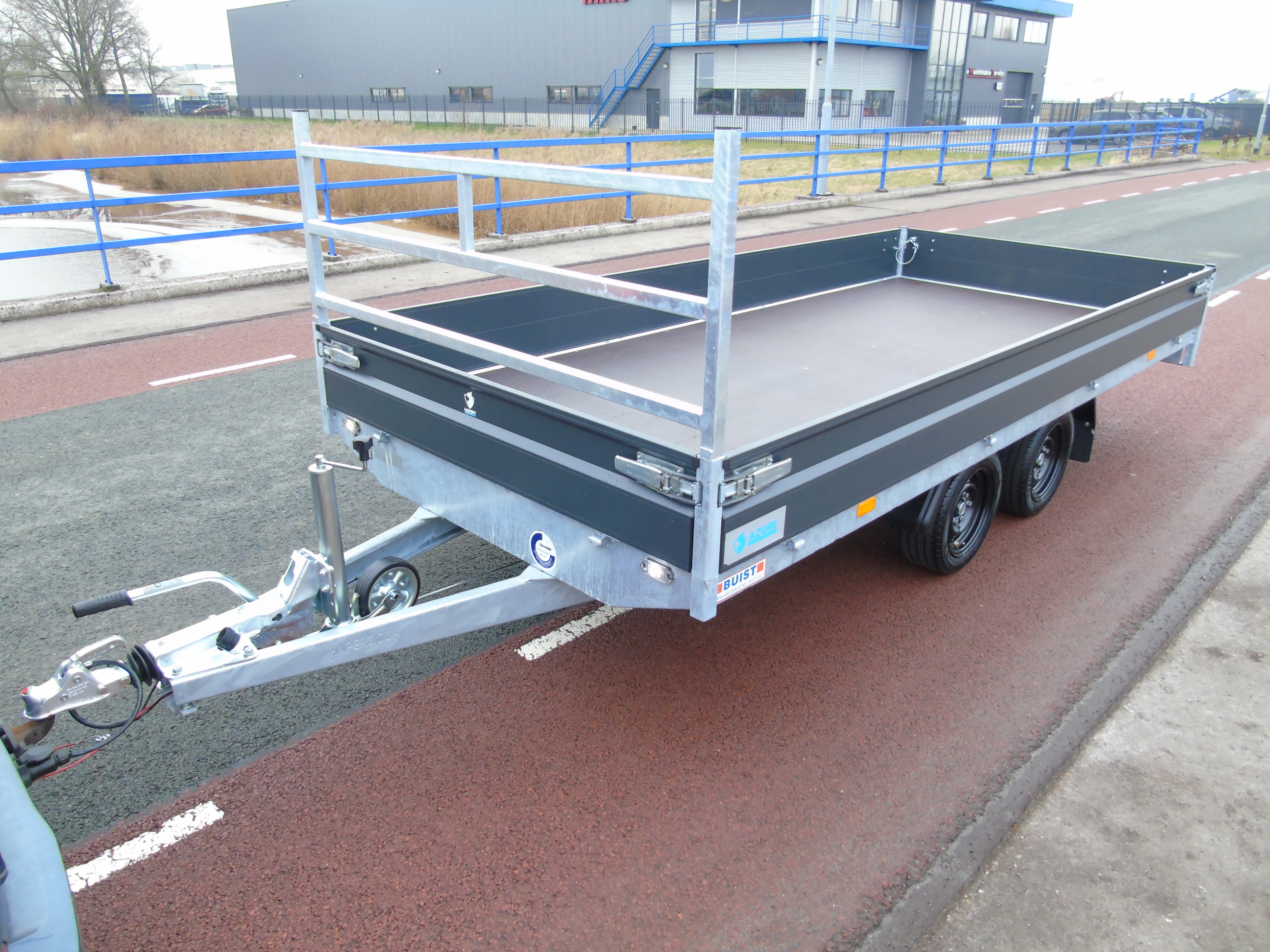 Voorraad aanhangwagen Hapert Azure H-2 405 x 180 cm 2700 kg Limited Edition