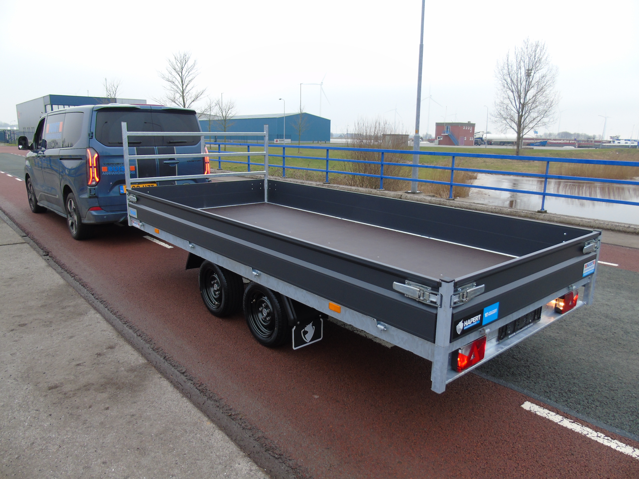Voorraad aanhangwagen Hapert Azure H-2 405 x 180 cm 2700 kg Limited Edition
