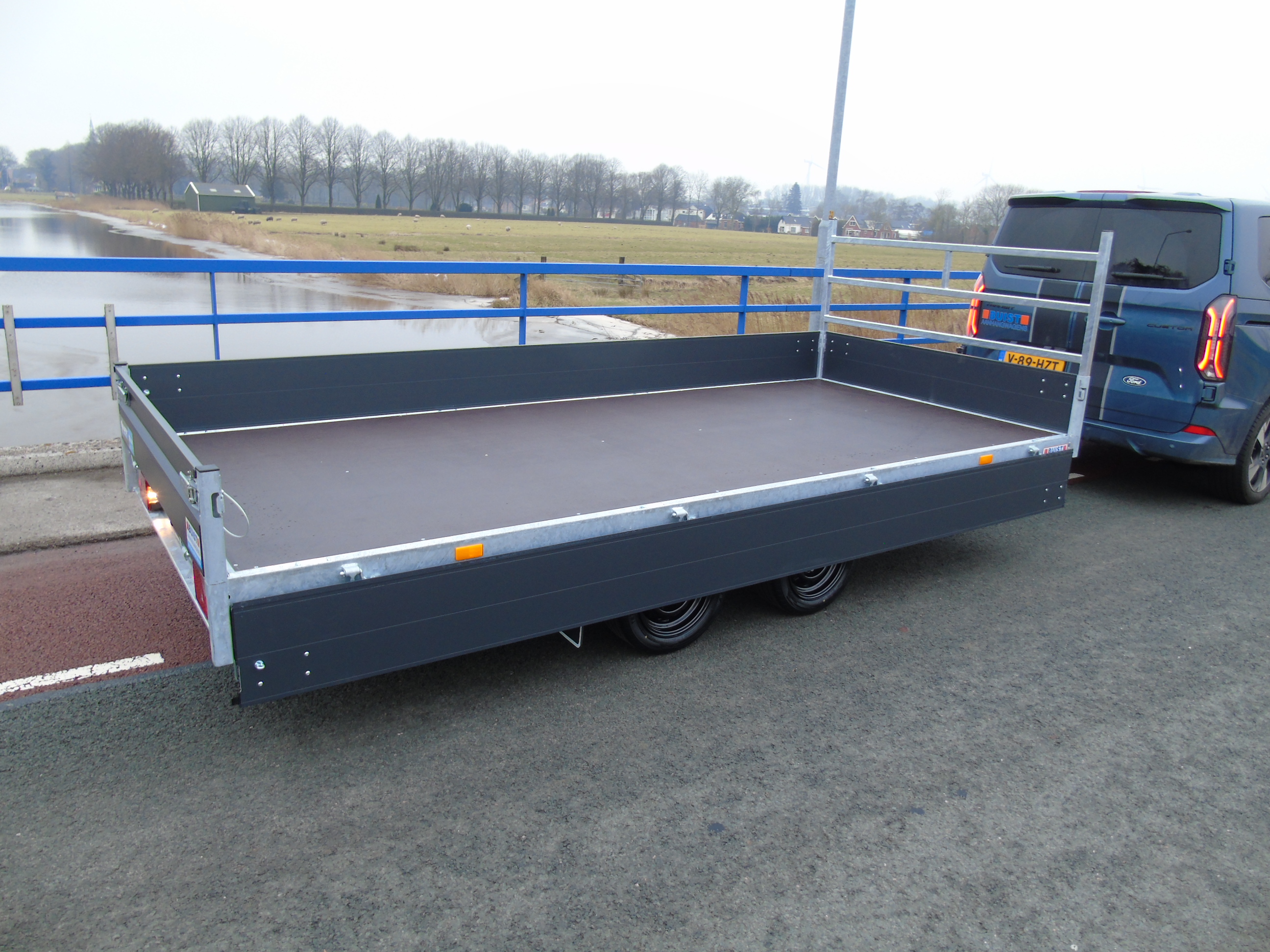 Voorraad aanhangwagen Hapert Azure H-2 405 x 180 cm 2700 kg Limited Edition