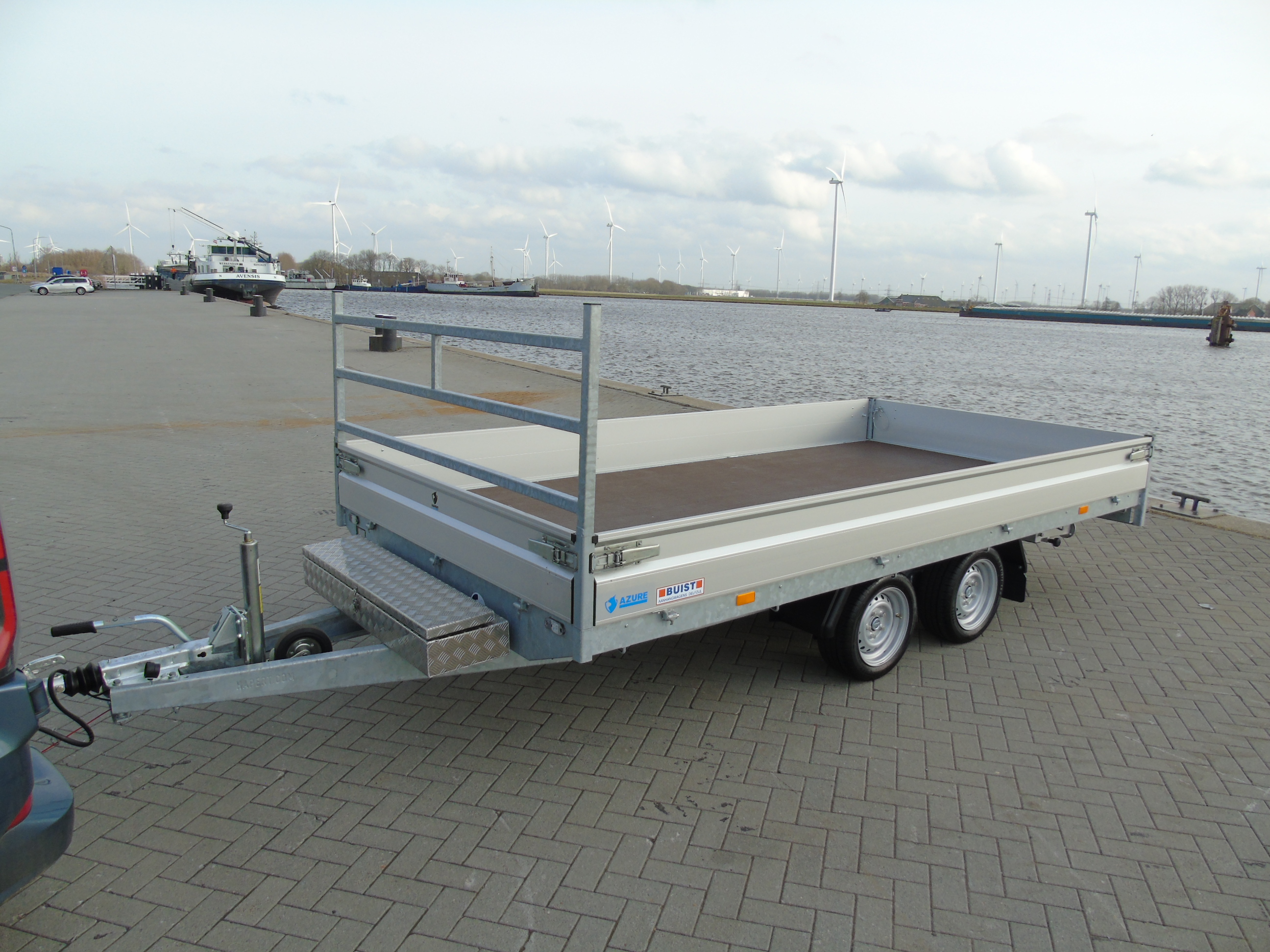 Voorraad aanhangwagen Hapert Azure H-2 405x200cm 3000kg oprijpakket LED compleet