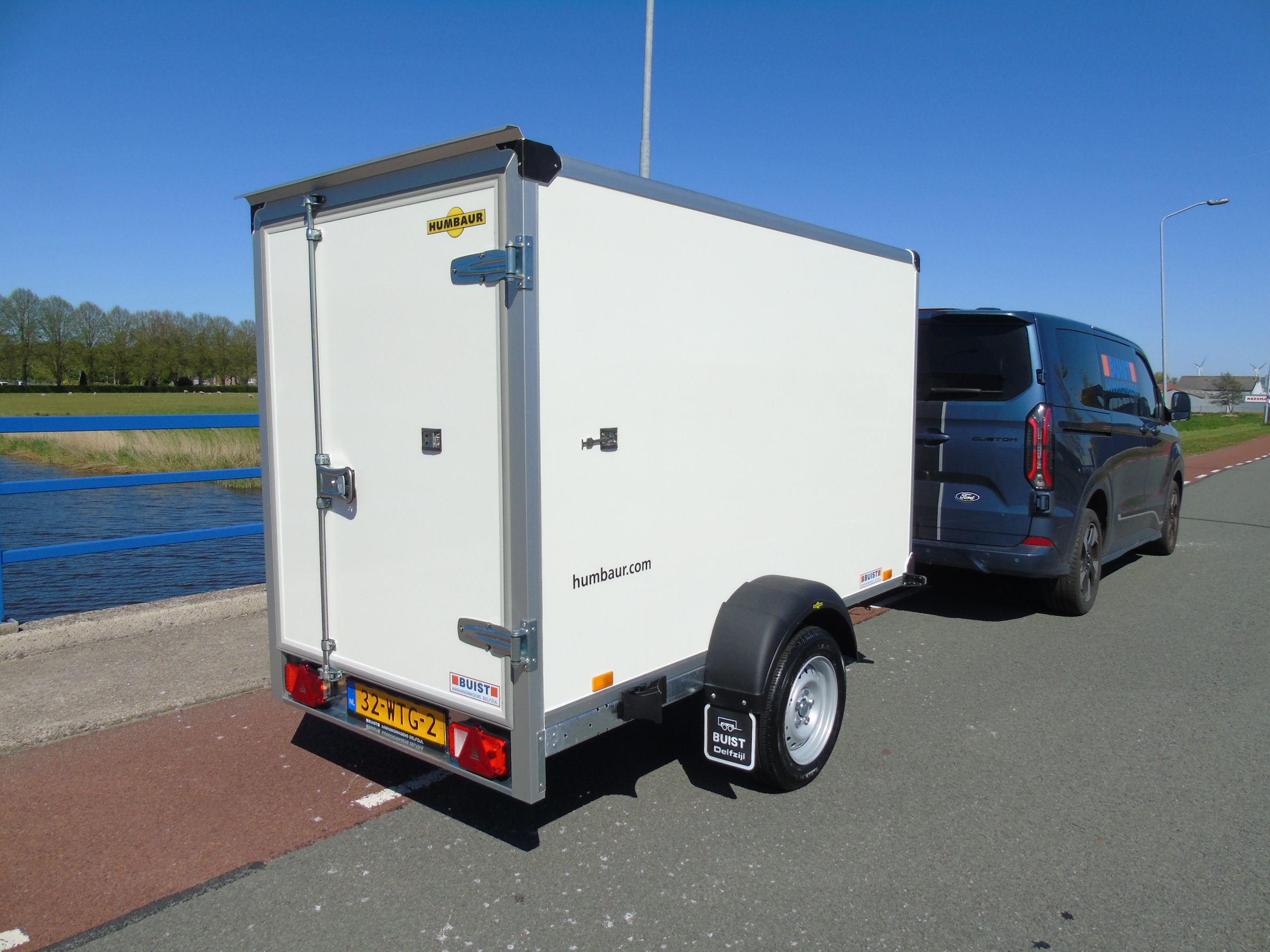 Voorraad aanhangwagen Humbaur HK132513-15P GFK 251x132x152cm 1300kg gladde wanden