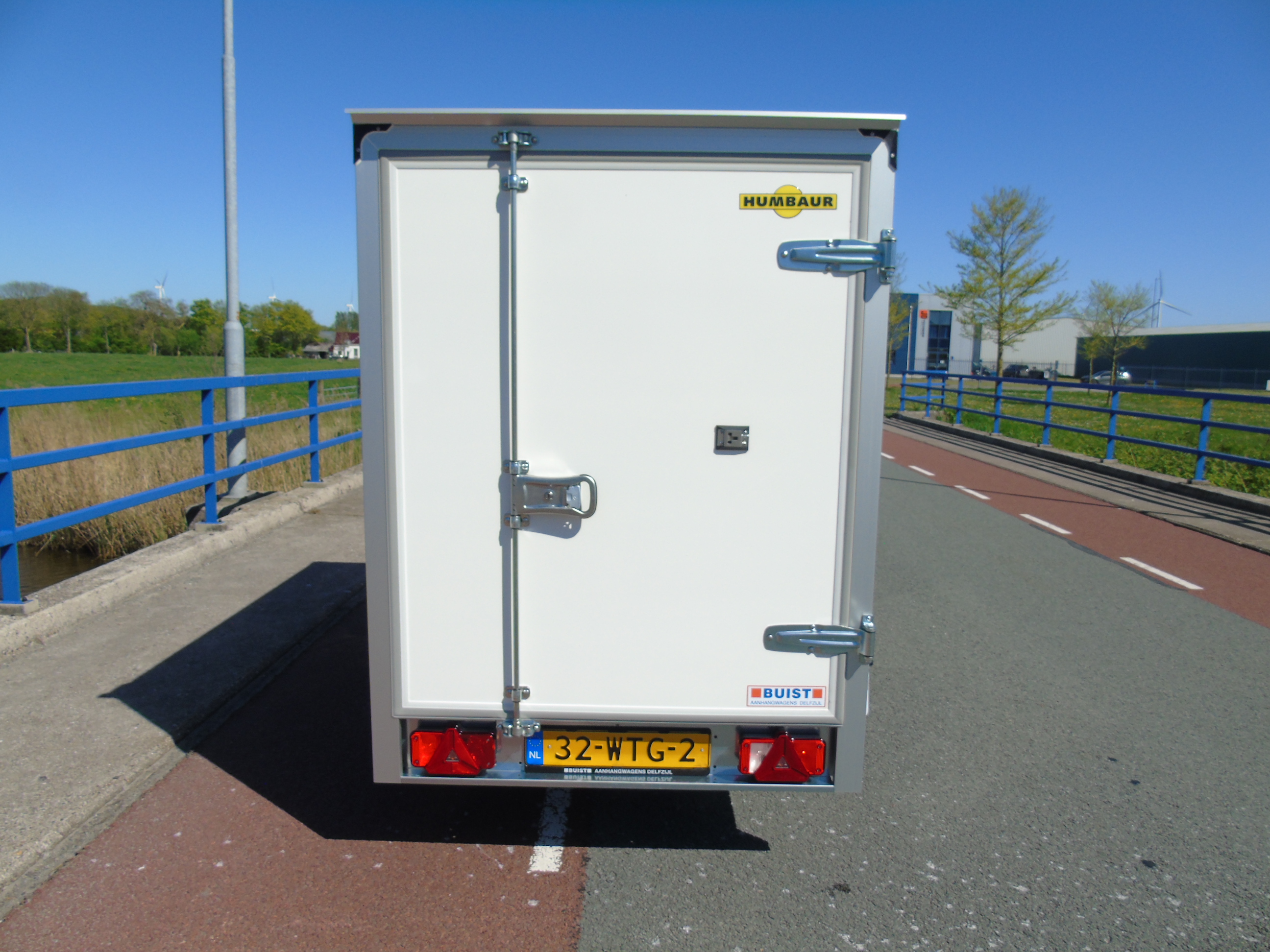 Voorraad aanhangwagen Humbaur HK132513-15P GFK 251x132x152cm 1300kg gladde wanden