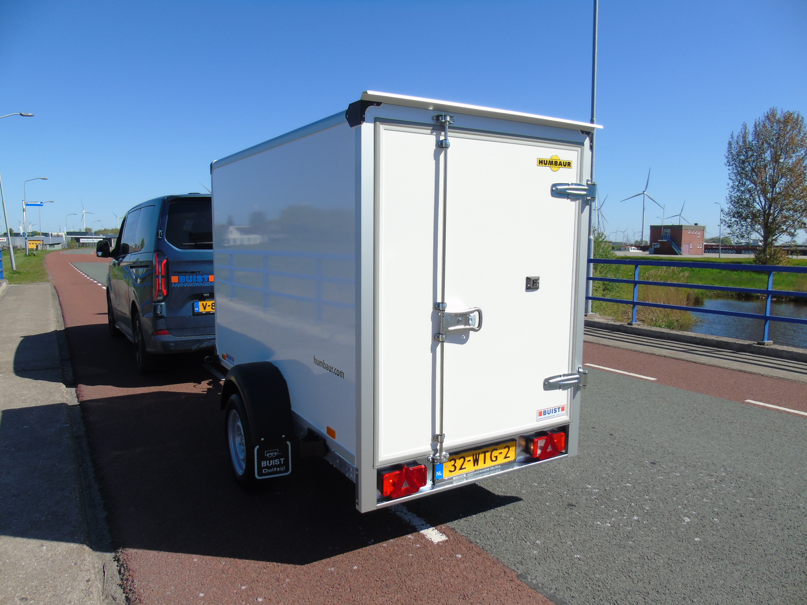 Voorraad aanhangwagen Humbaur HK132513-15P GFK 251x132x152cm 1300kg gladde wanden