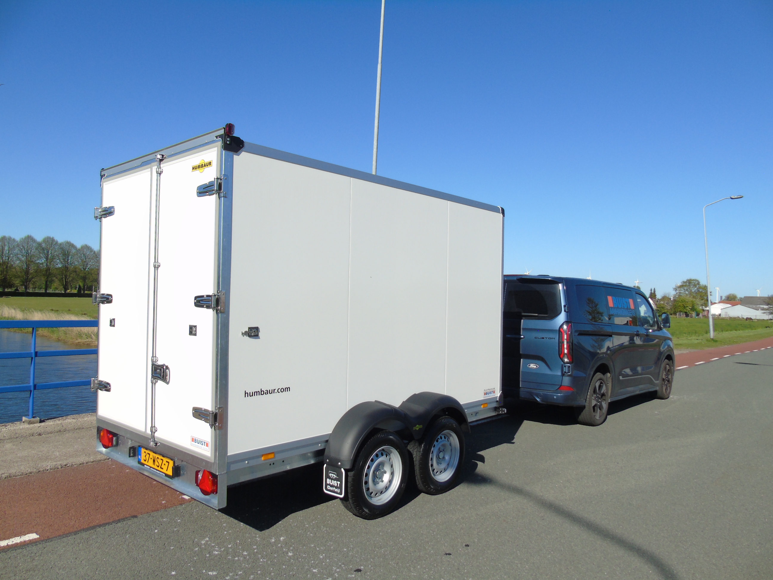 Voorraad aanhangwagen Humbaur HK253218-20PF30 PurFerro tandemasser gesloten bakwagen